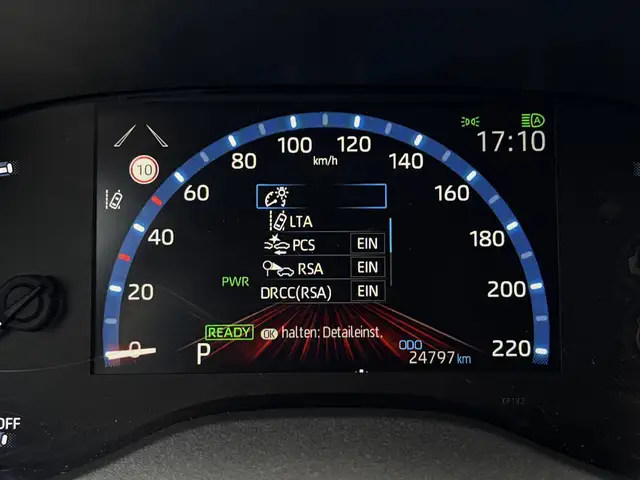 Toyota Yaris Cross view 16