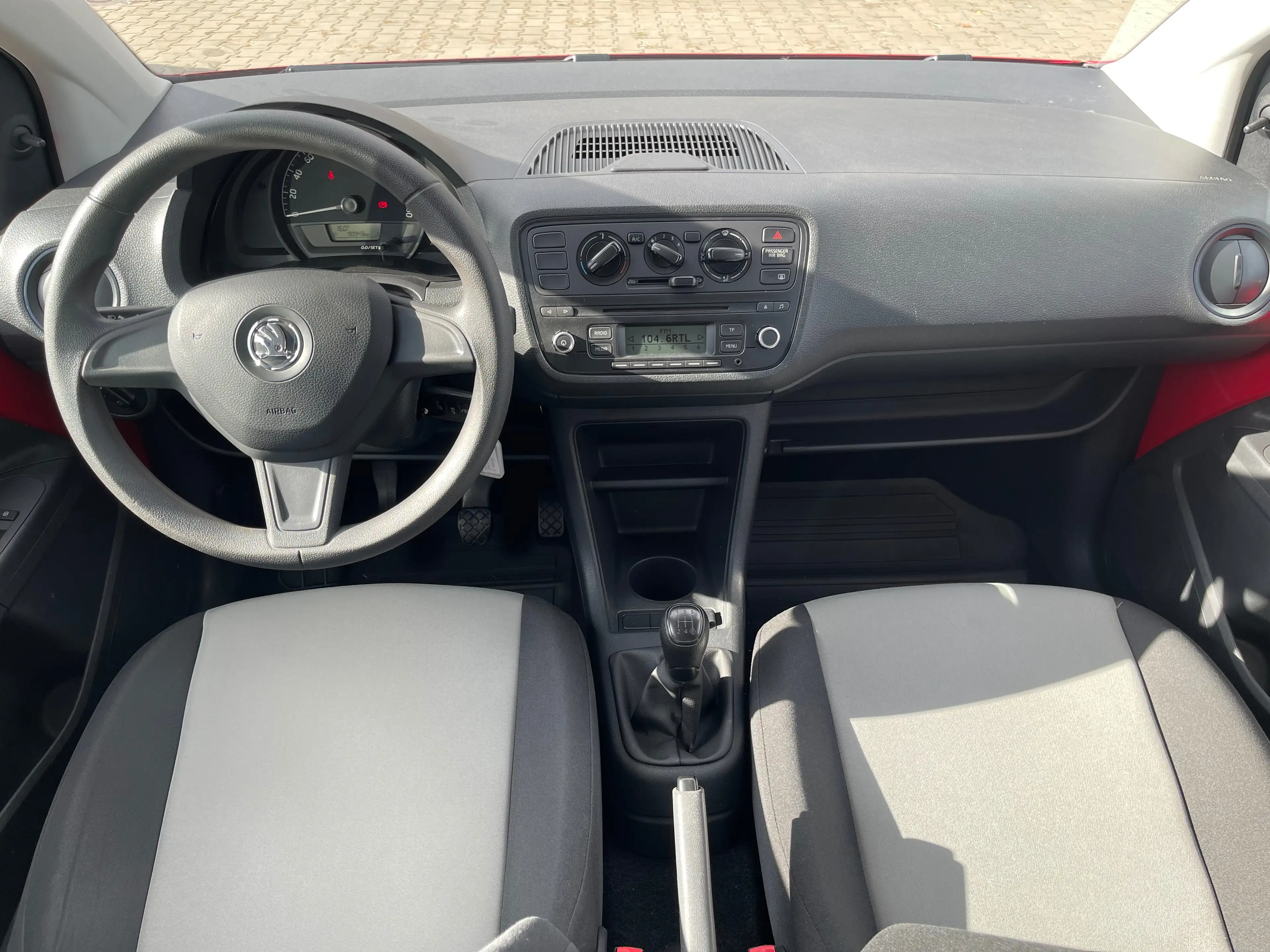 Skoda Citigo Citigo Klima Allwetterreifen 1. Hand — photo 15
