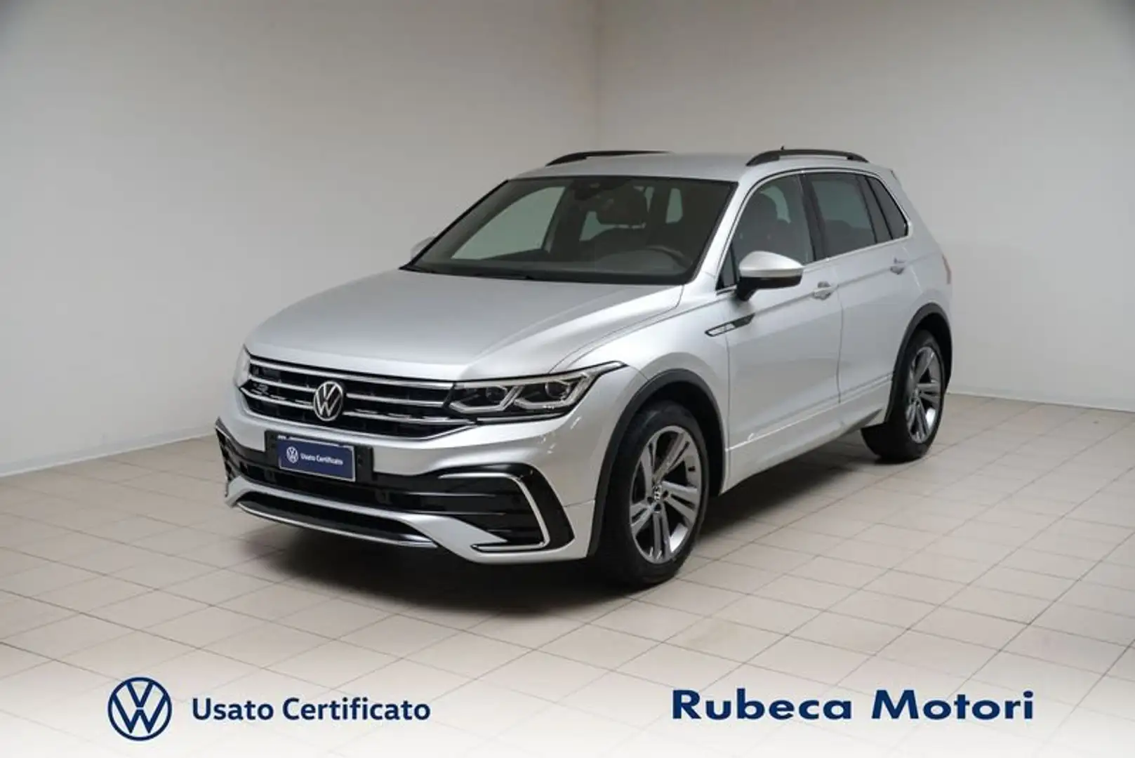 Volkswagen Tiguan 2.0 TDI SCR DSG R-Line Sport 150CV Srebrny - 1