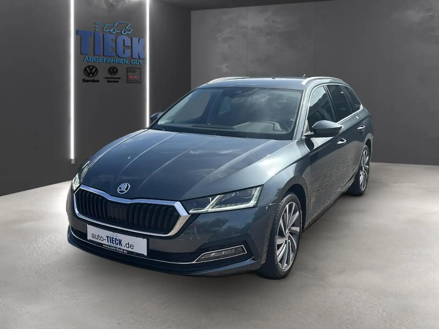 Skoda Octavia Combi 1.5 TSI e-Tec Style DSG Navi LED Klima Navi Gris - 1