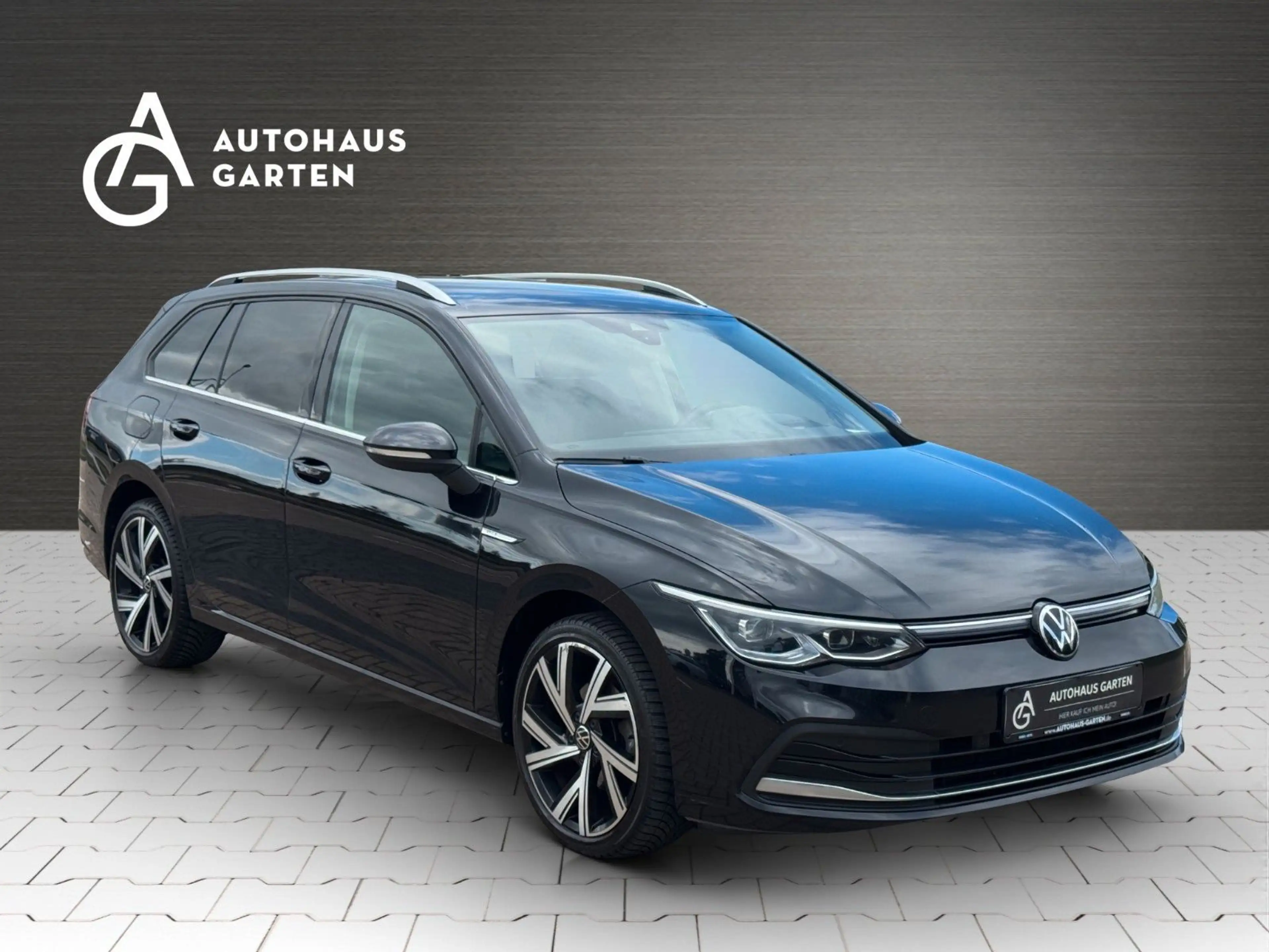 Volkswagen Golf VIII 1.4 eTSI Variant Style LED HUD Kamera — photo 7