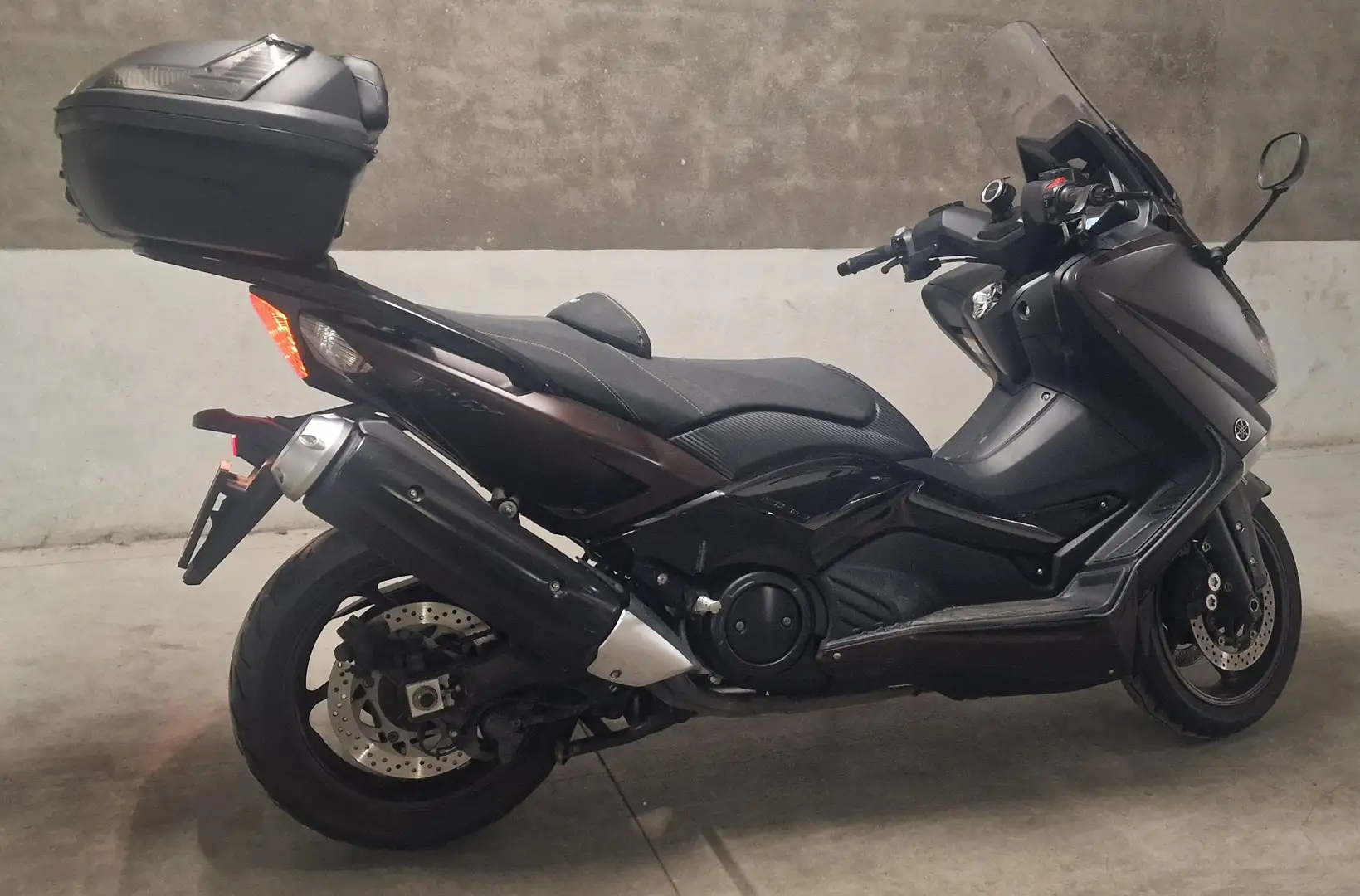 Yamaha TMAX 530 Bronze - 2