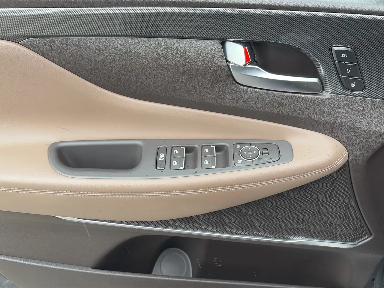 Hyundai SANTA FE снимка Hyundai SANTA FE