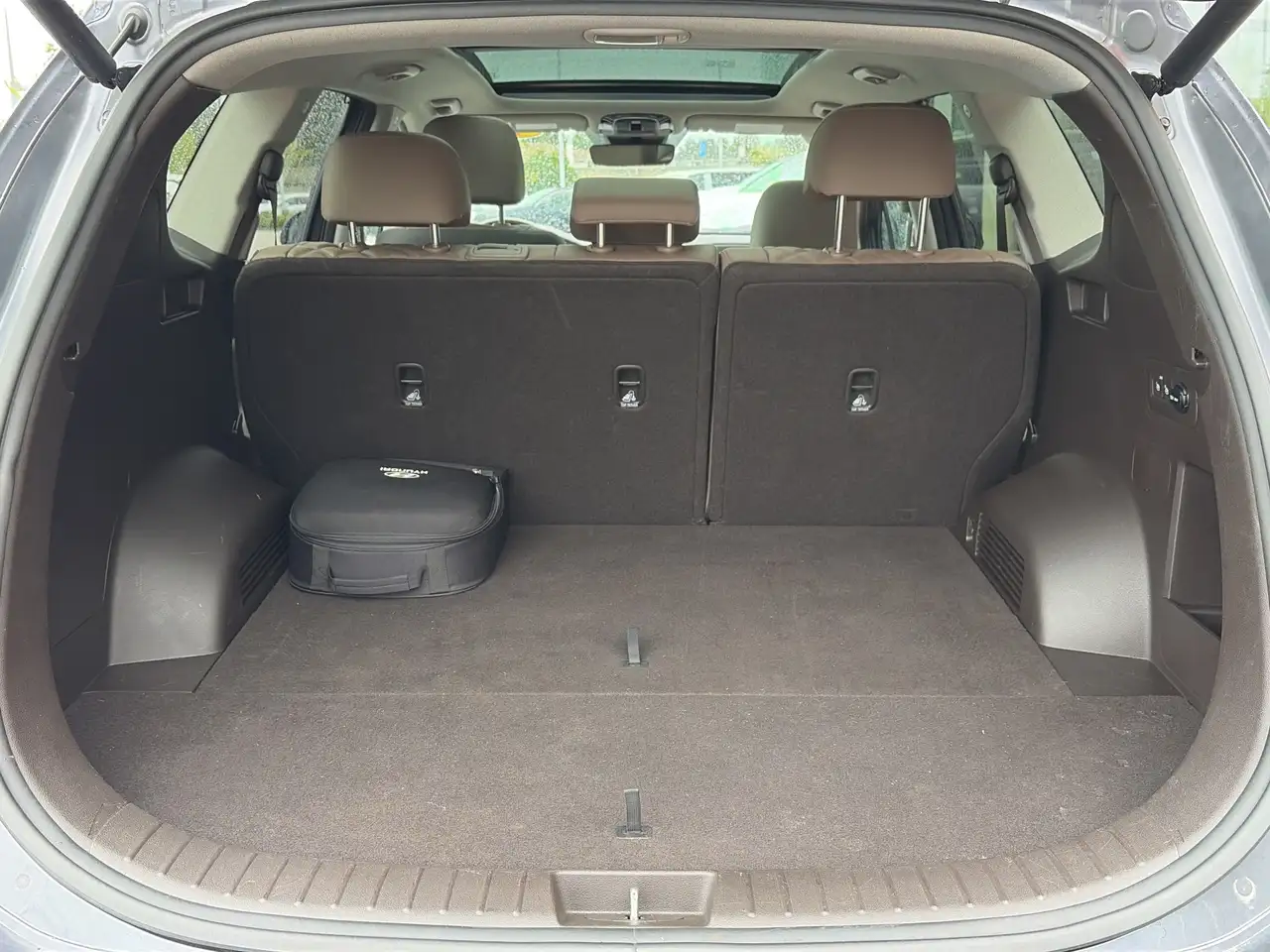 Hyundai SANTA FE снимка Hyundai SANTA FE