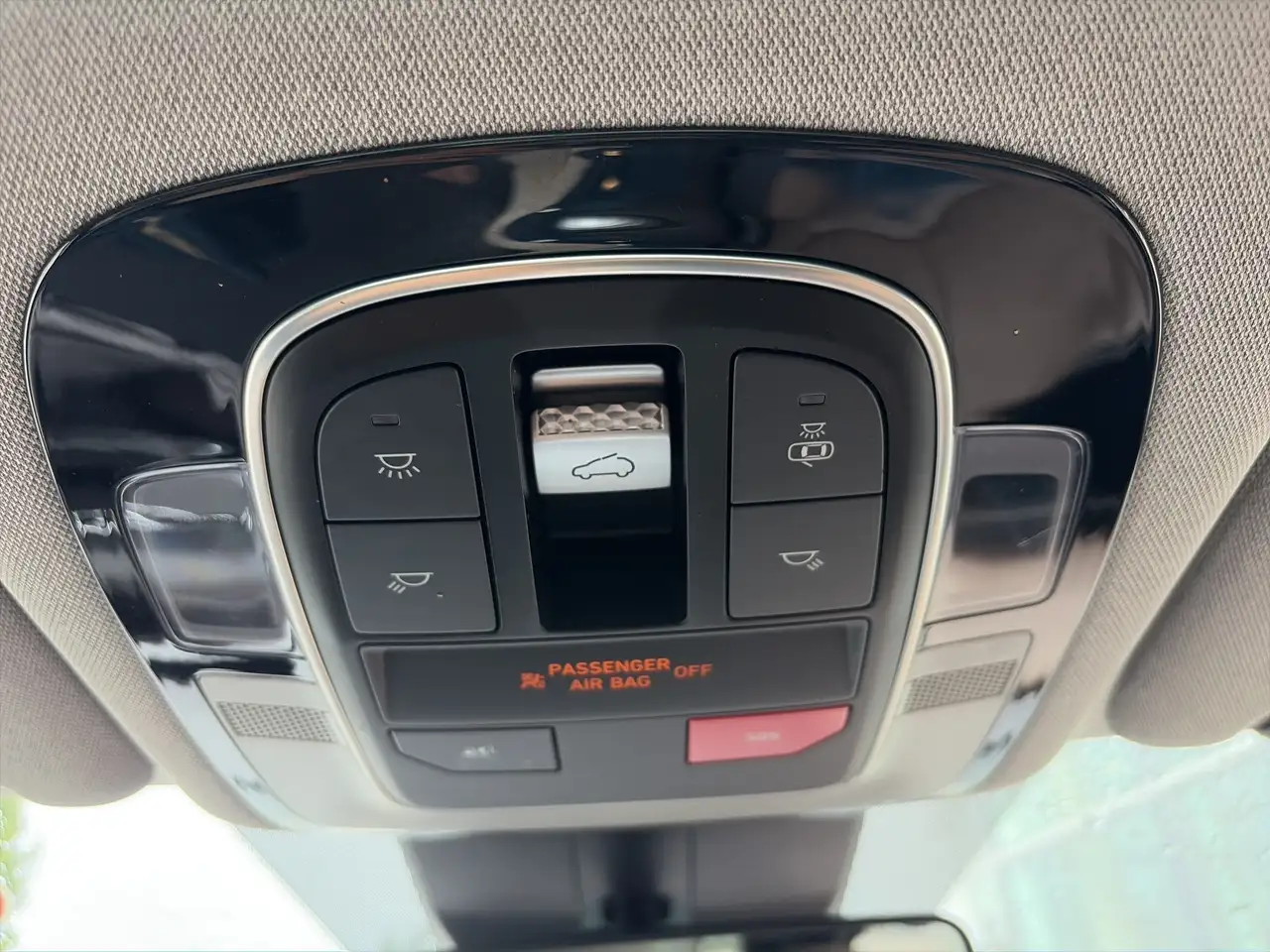 Hyundai SANTA FE снимка Hyundai SANTA FE