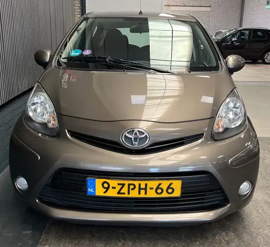 Toyota Aygo view 4