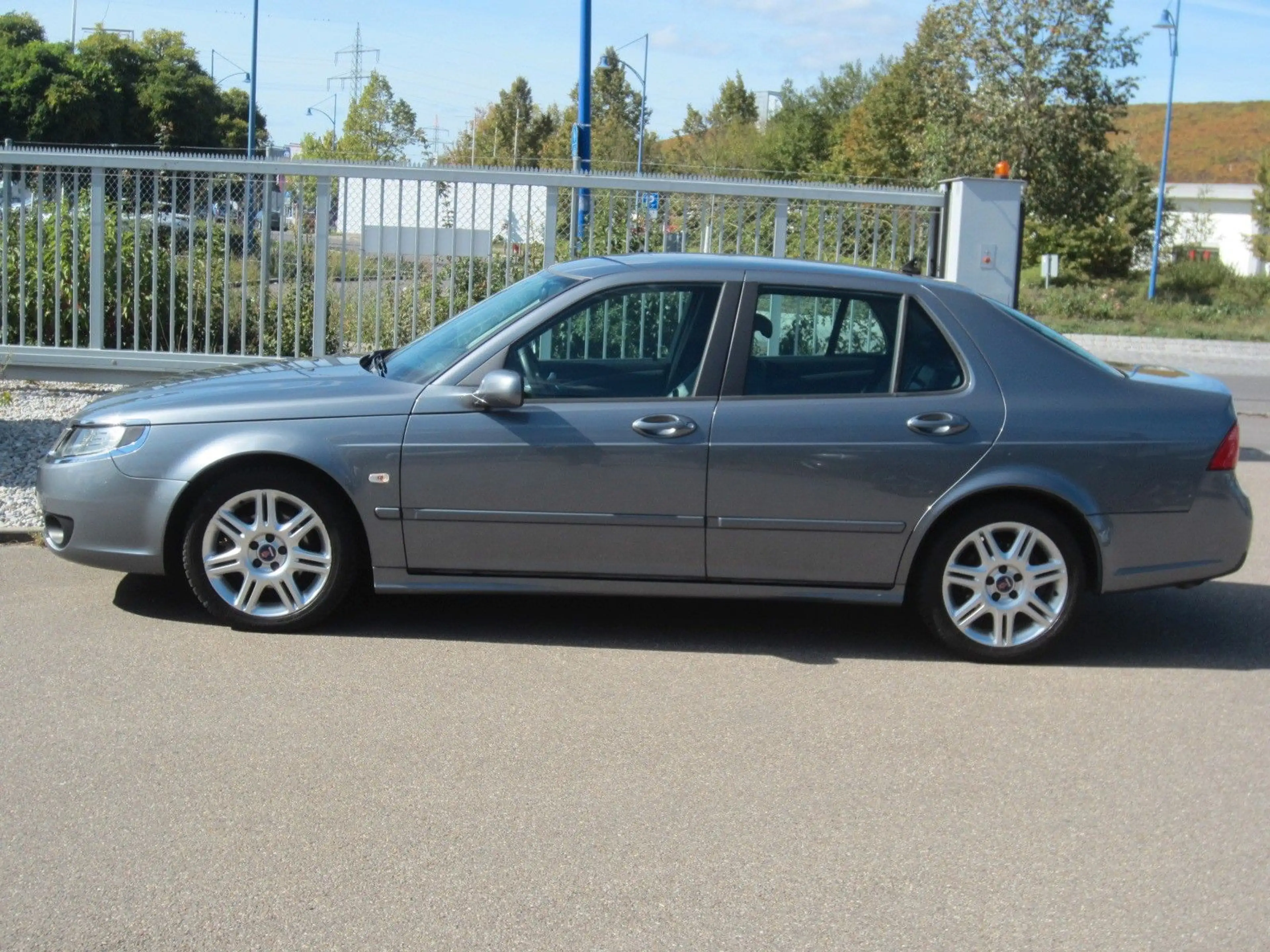 Saab 9-5 2.0t Vector — photo 11