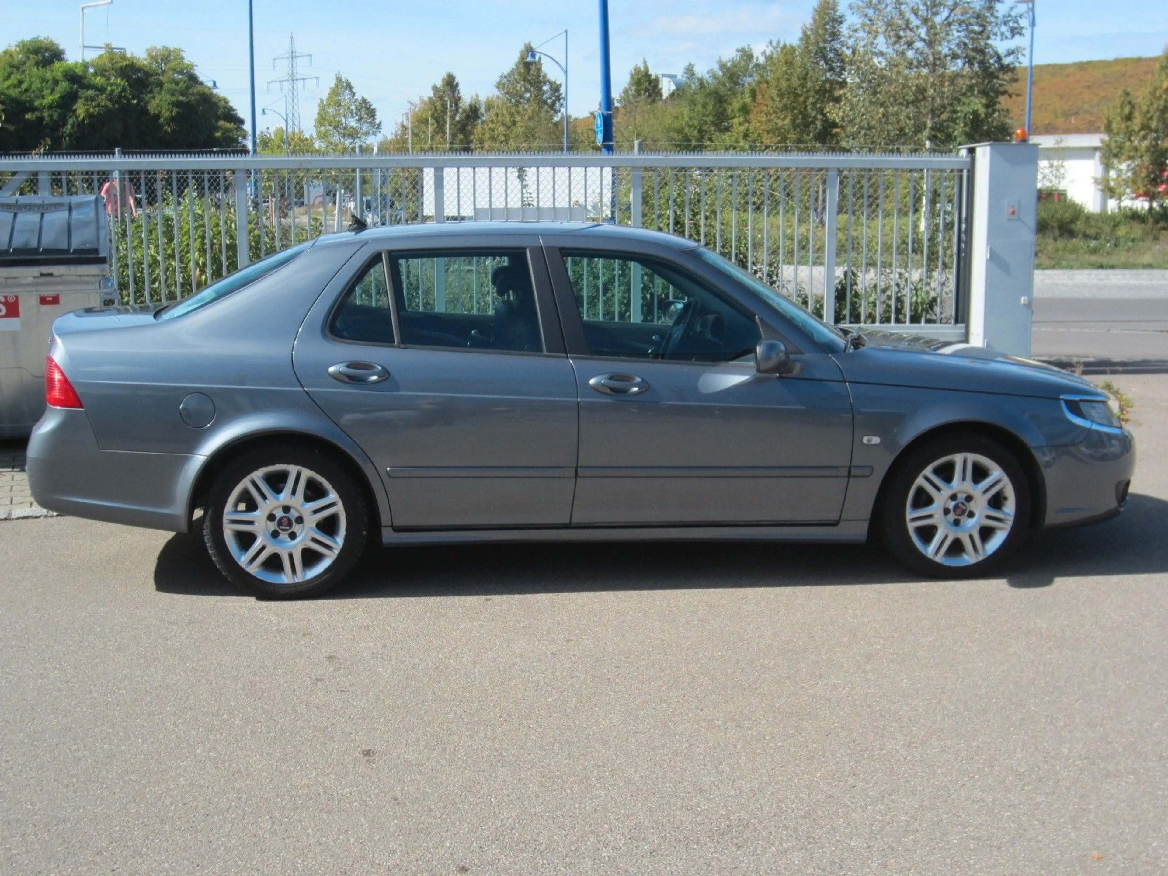 Saab 9-5 2.0t Vector — photo 10