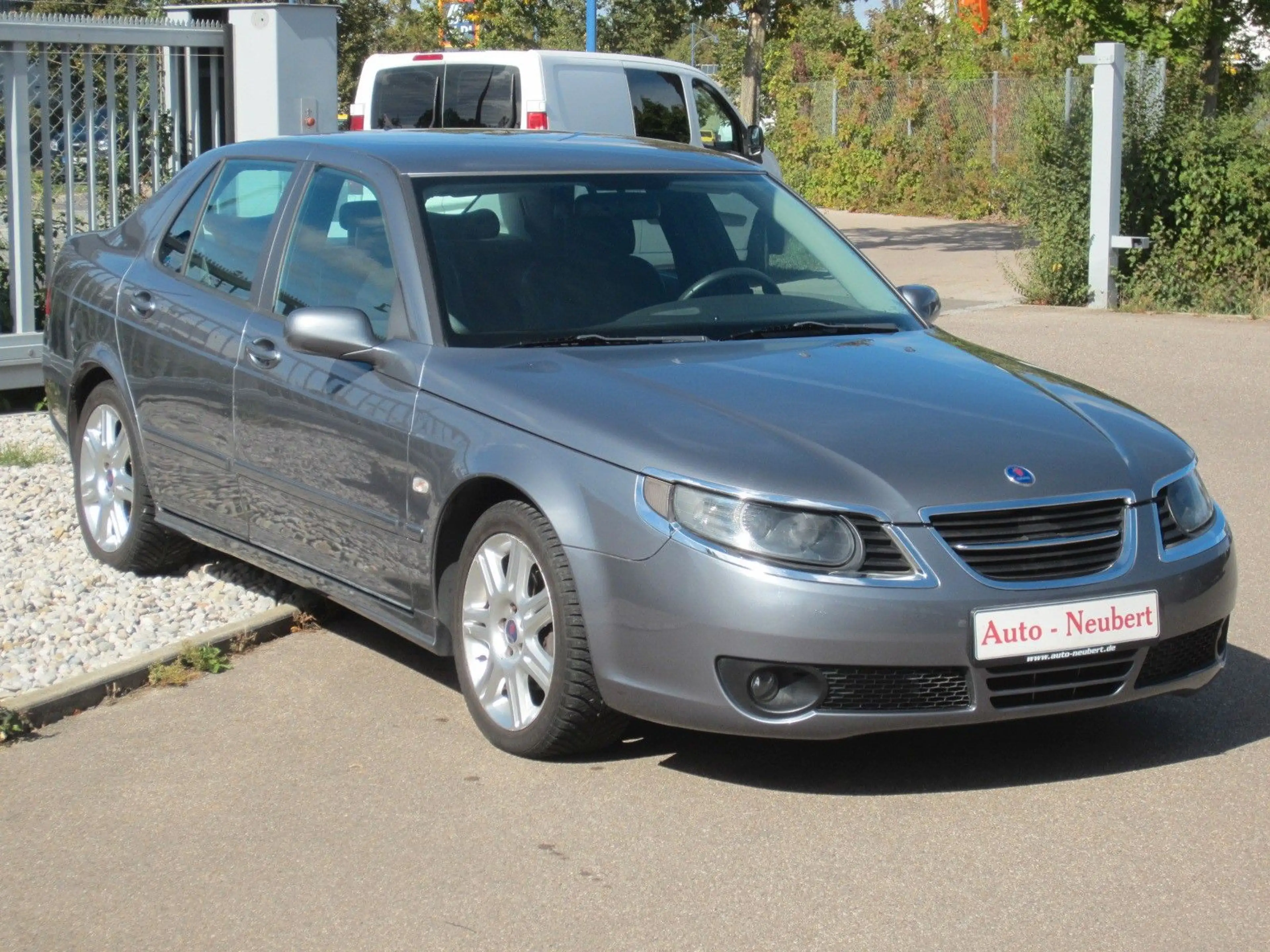 Saab 9-5 2.0t Vector — photo 13