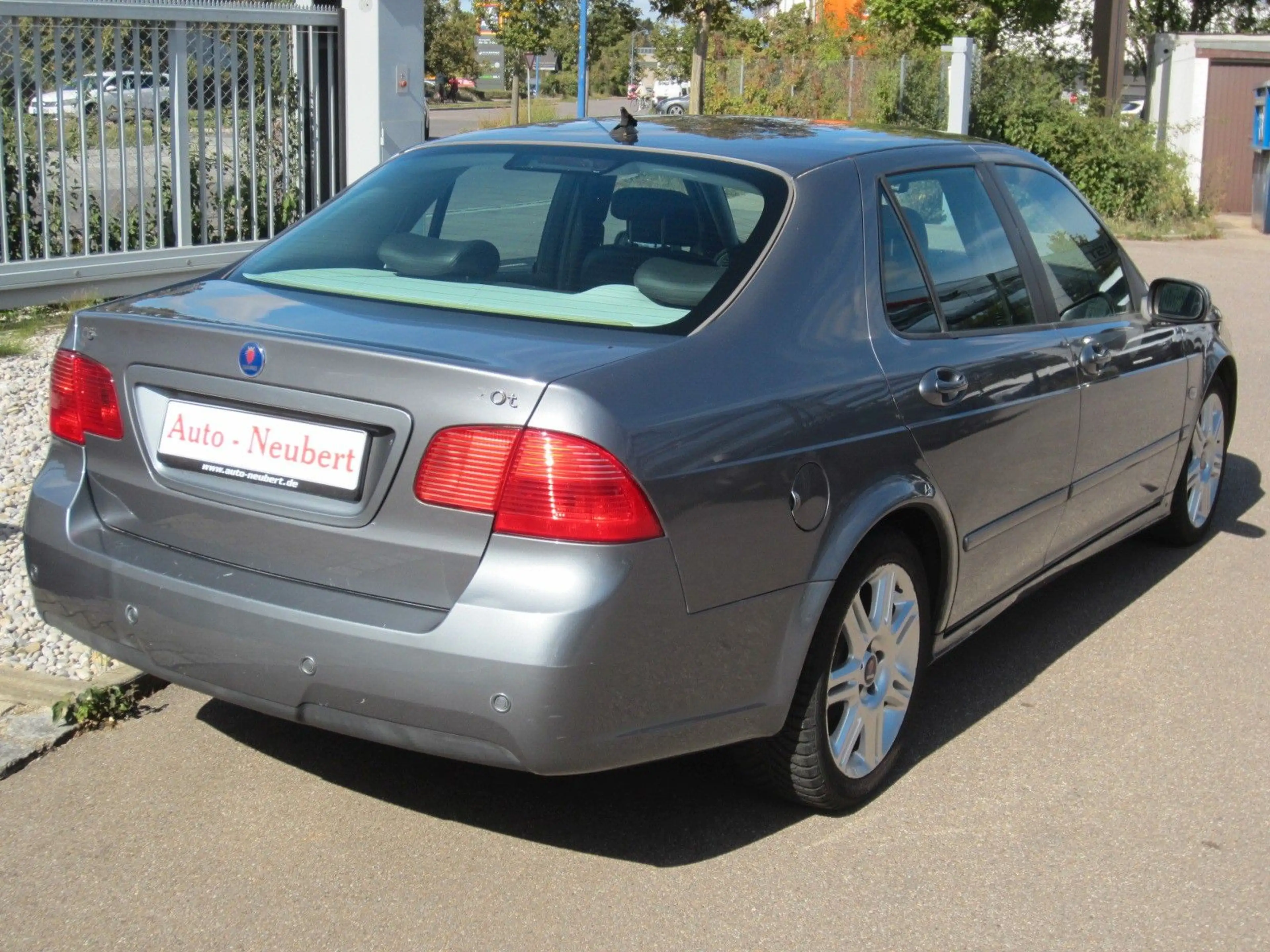 Saab 9-5 2.0t Vector — photo 5