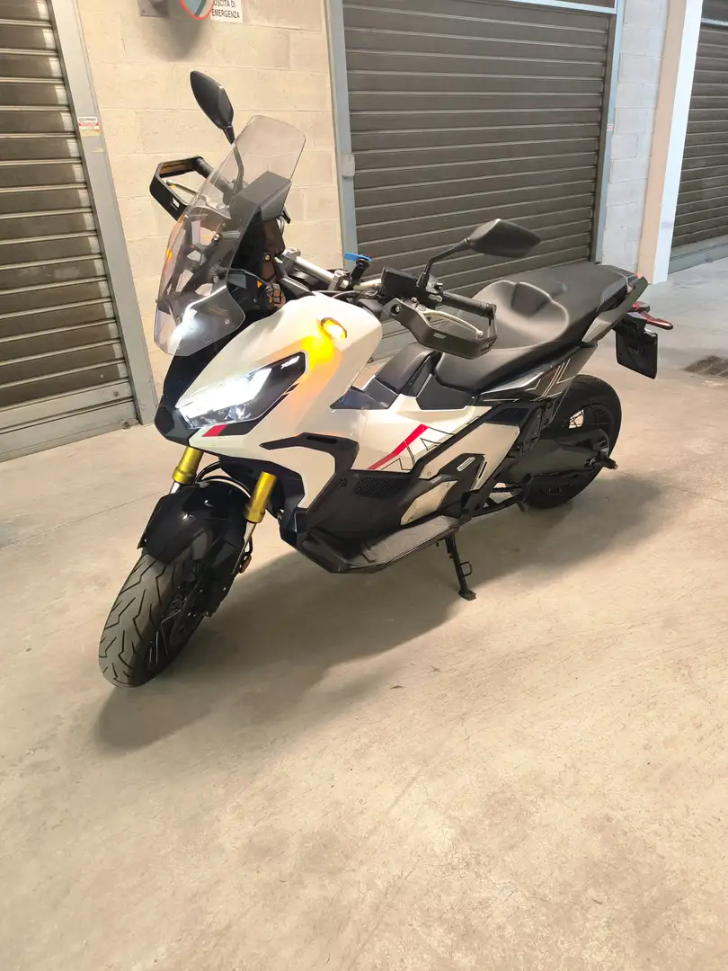 Honda X-ADV DCT SPORT 2023 Белый - 2