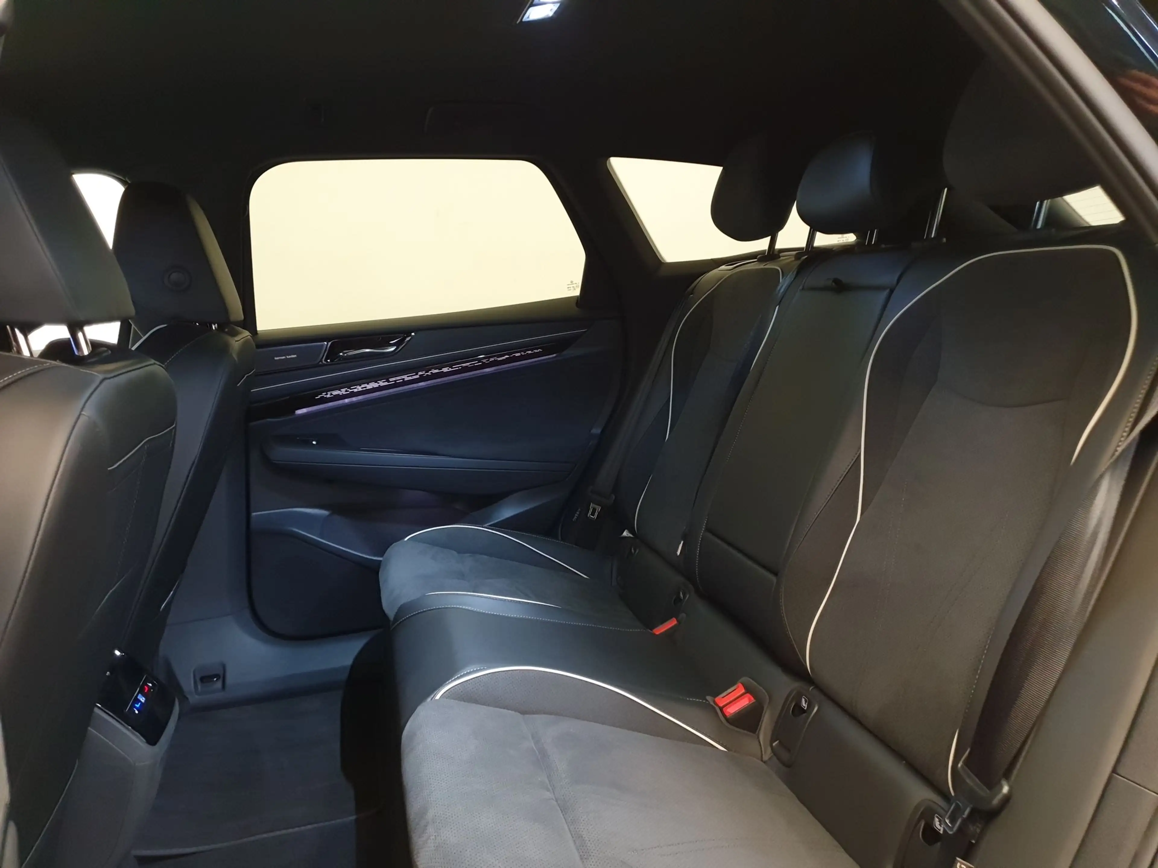 Volkswagen ID.7 Tourer Pro S 86 kWh 286pk Wegklapbare trekhaak, Ha — photo 28