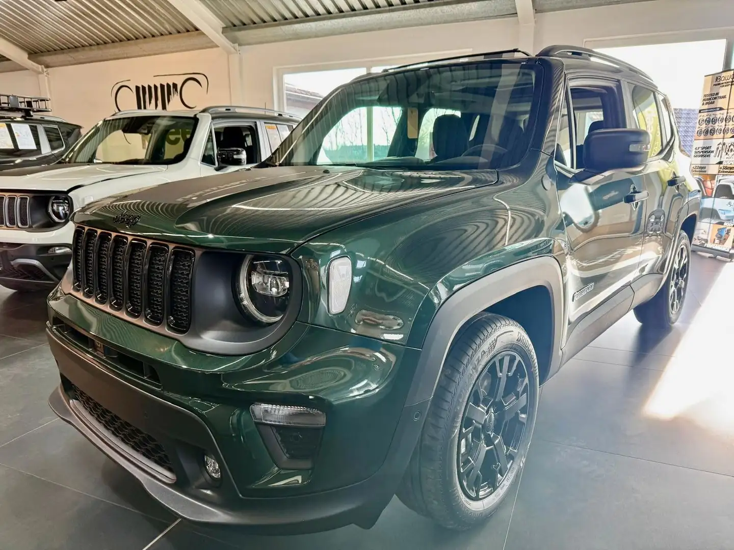 Jeep Renegade Longitude Mild-Hybrid FWD Grün - 1