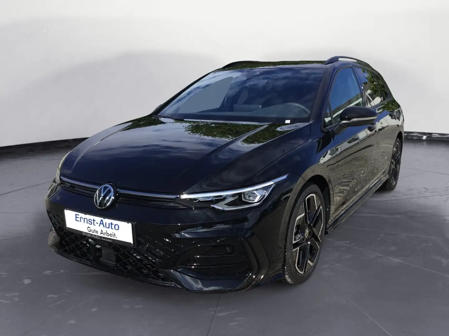 Volkswagen Golf VIII Variant R-Line 1.5 TSI +LED+KAMERA+LENKRADHZG Schwarz - 1