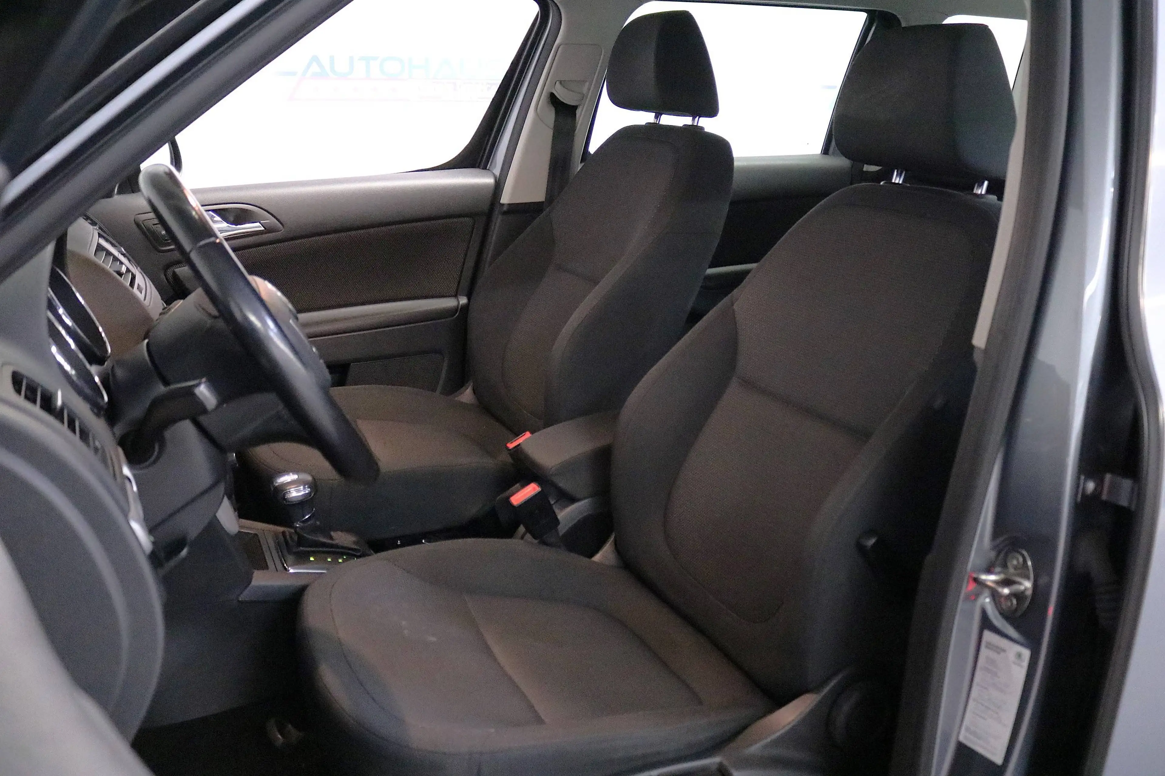 Skoda Yeti Ambition*PDC*AHK*KLIMA*Bluetooth*8FachBereift*u.v.m — photo 9