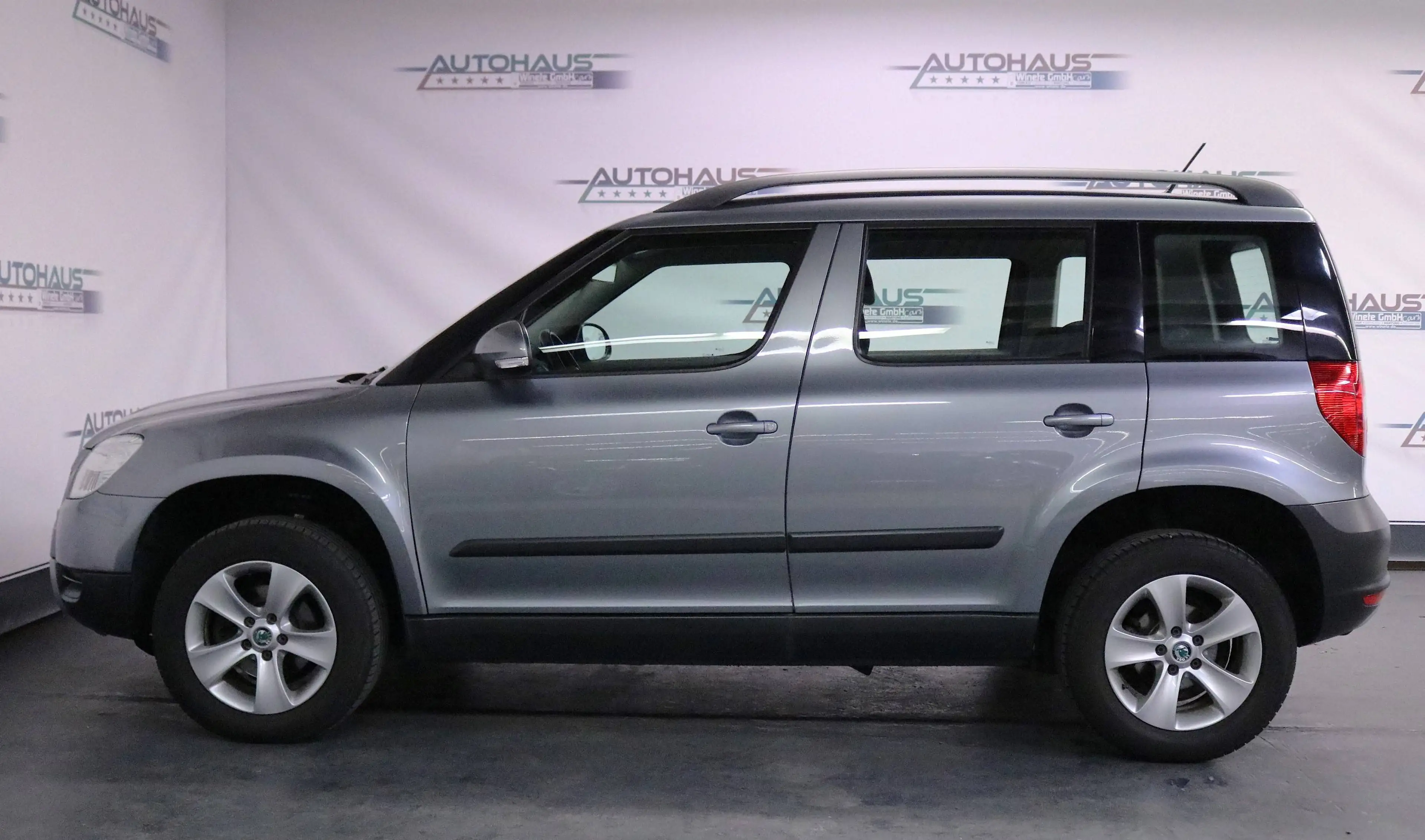 Skoda Yeti Ambition*PDC*AHK*KLIMA*Bluetooth*8FachBereift*u.v.m — photo 4