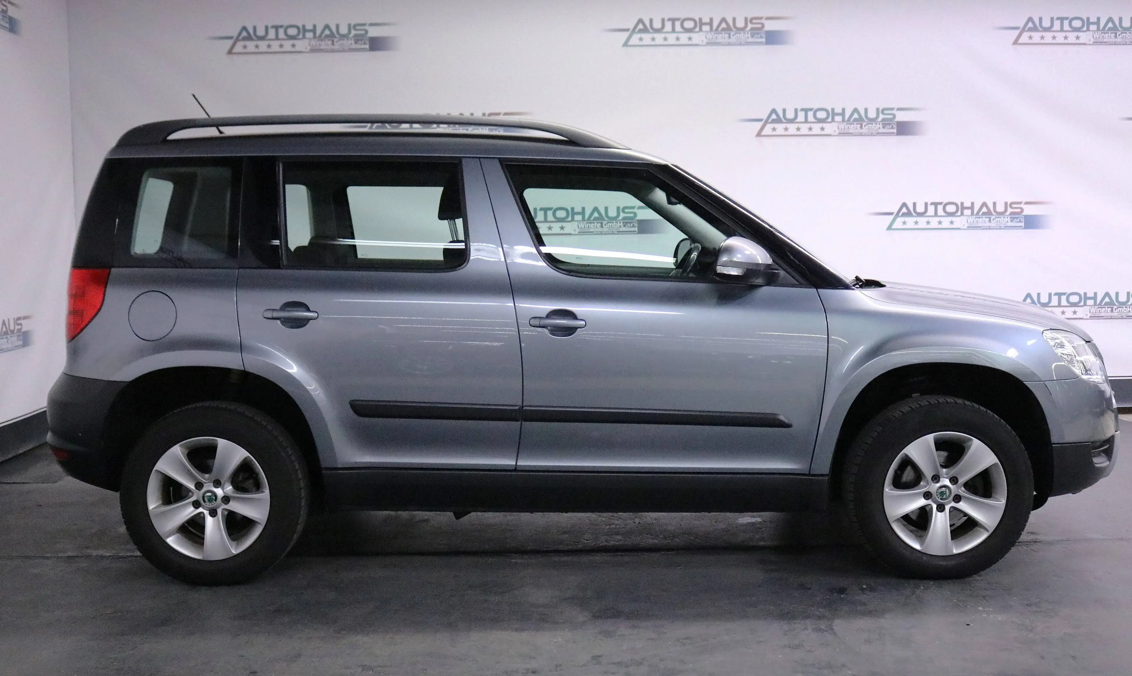 Skoda Yeti Ambition*PDC*AHK*KLIMA*Bluetooth*8FachBereift*u.v.m — photo 3