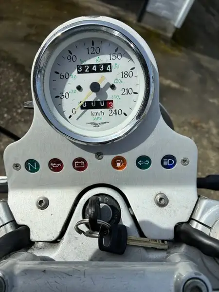 Moto Guzzi California 1100 - foto 5