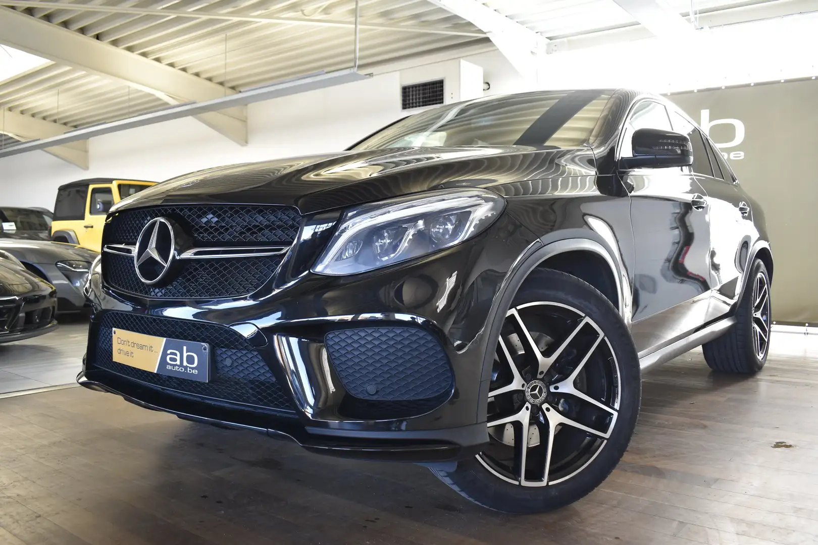 Mercedes-Benz GLE 400 COUPE 4M *AMG-LINE*, AUTOM, DYN SEL, APPLE/ANDROID Black - 1