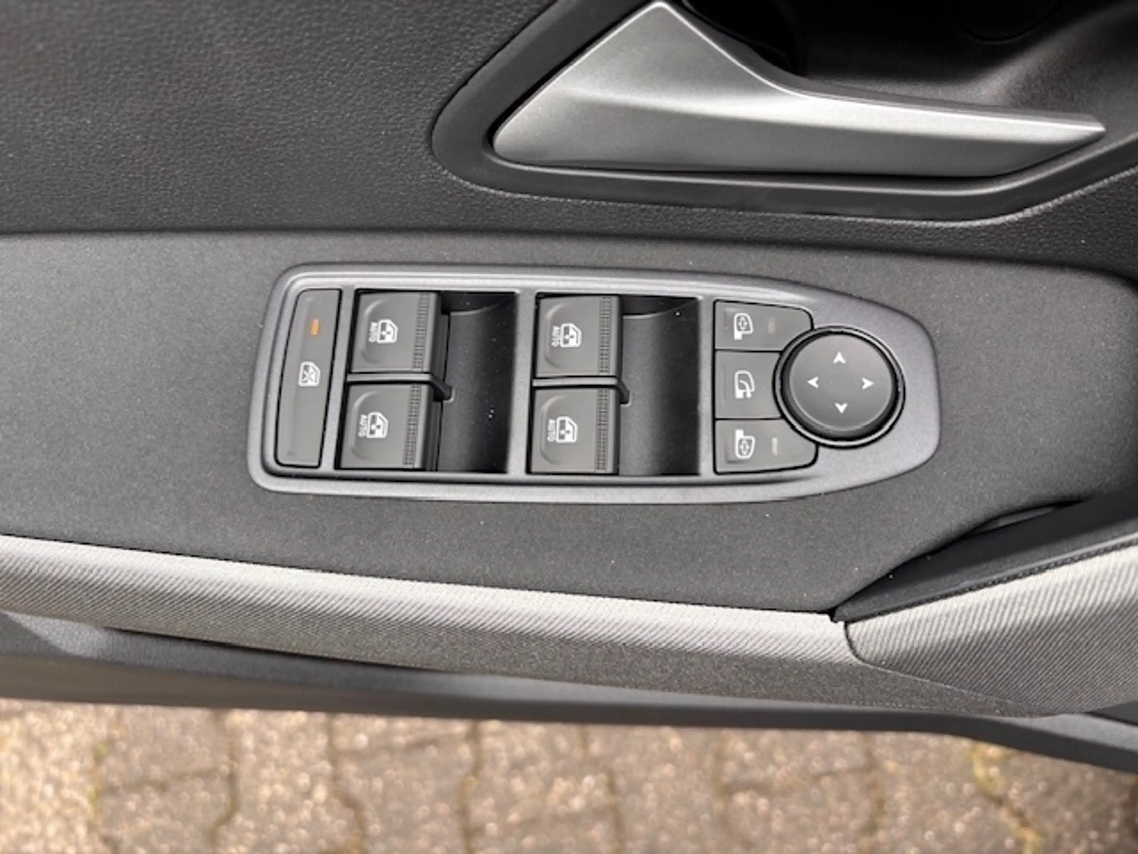 Dacia Bigster Journey hybrid 155 sofort verfügbar — photo 15
