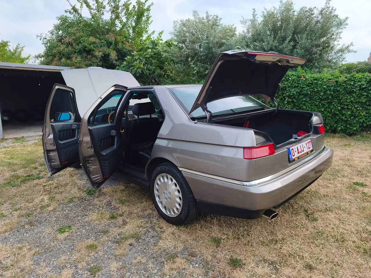 Alfa Romeo 164 3.0i V6 12v, foto 2