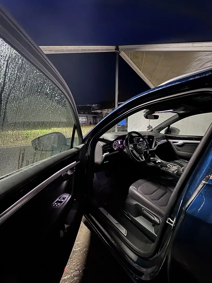 Volkswagen Touareg Elegance 4Motion Blau - 1
