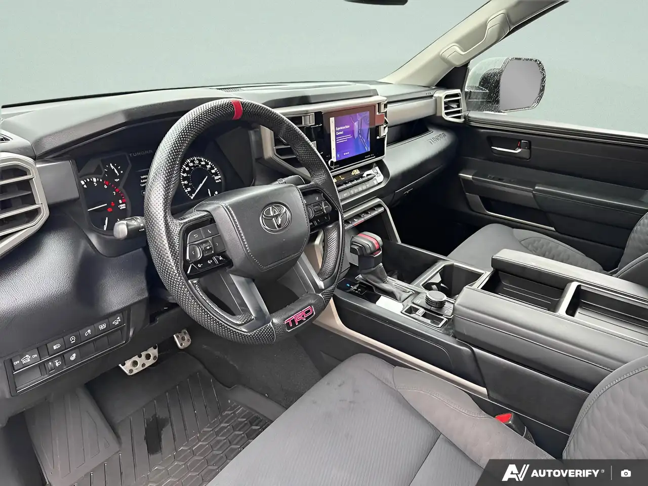 Toyota Tundra снимка Toyota Tundra