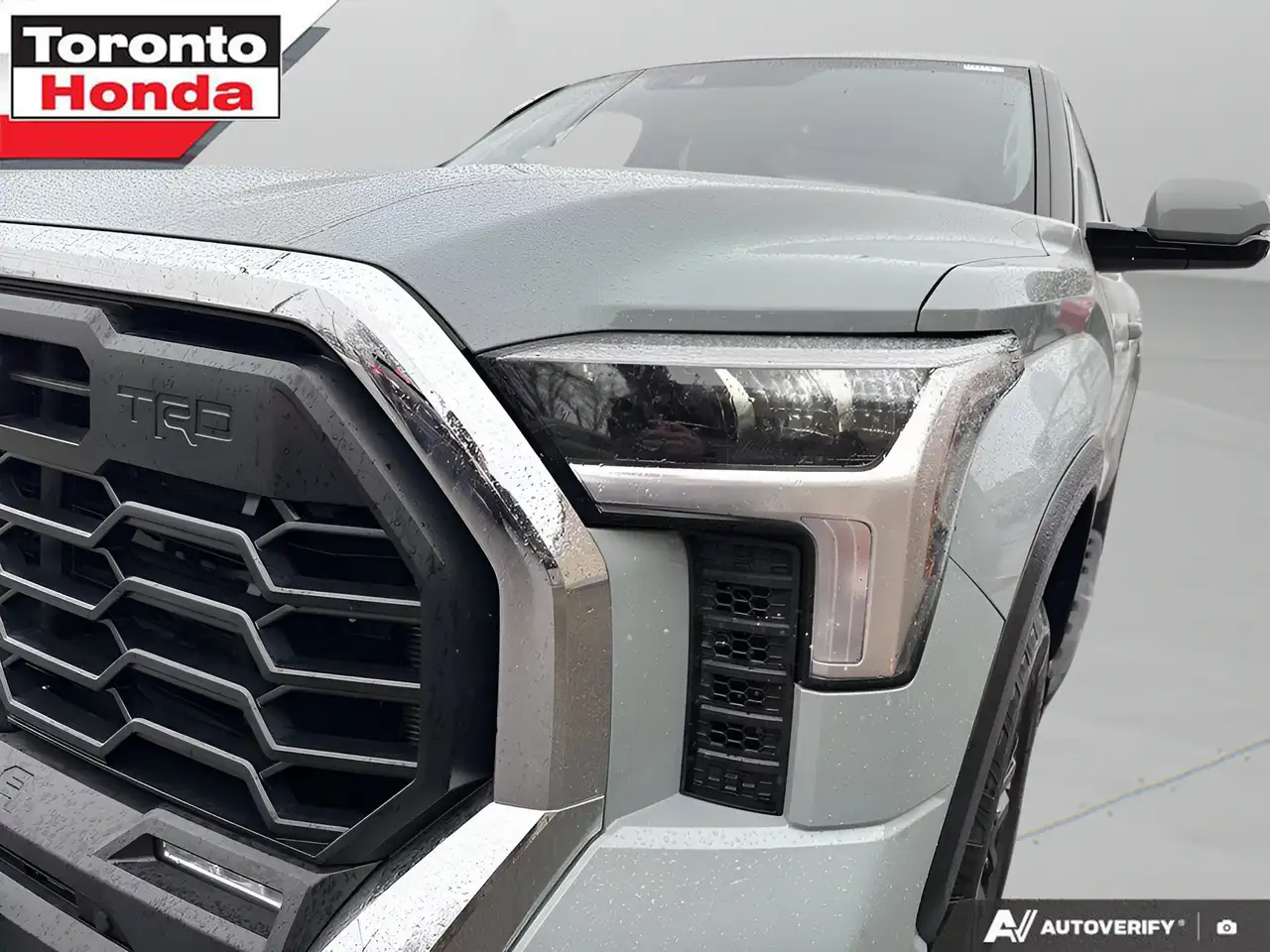 Toyota Tundra снимка Toyota Tundra