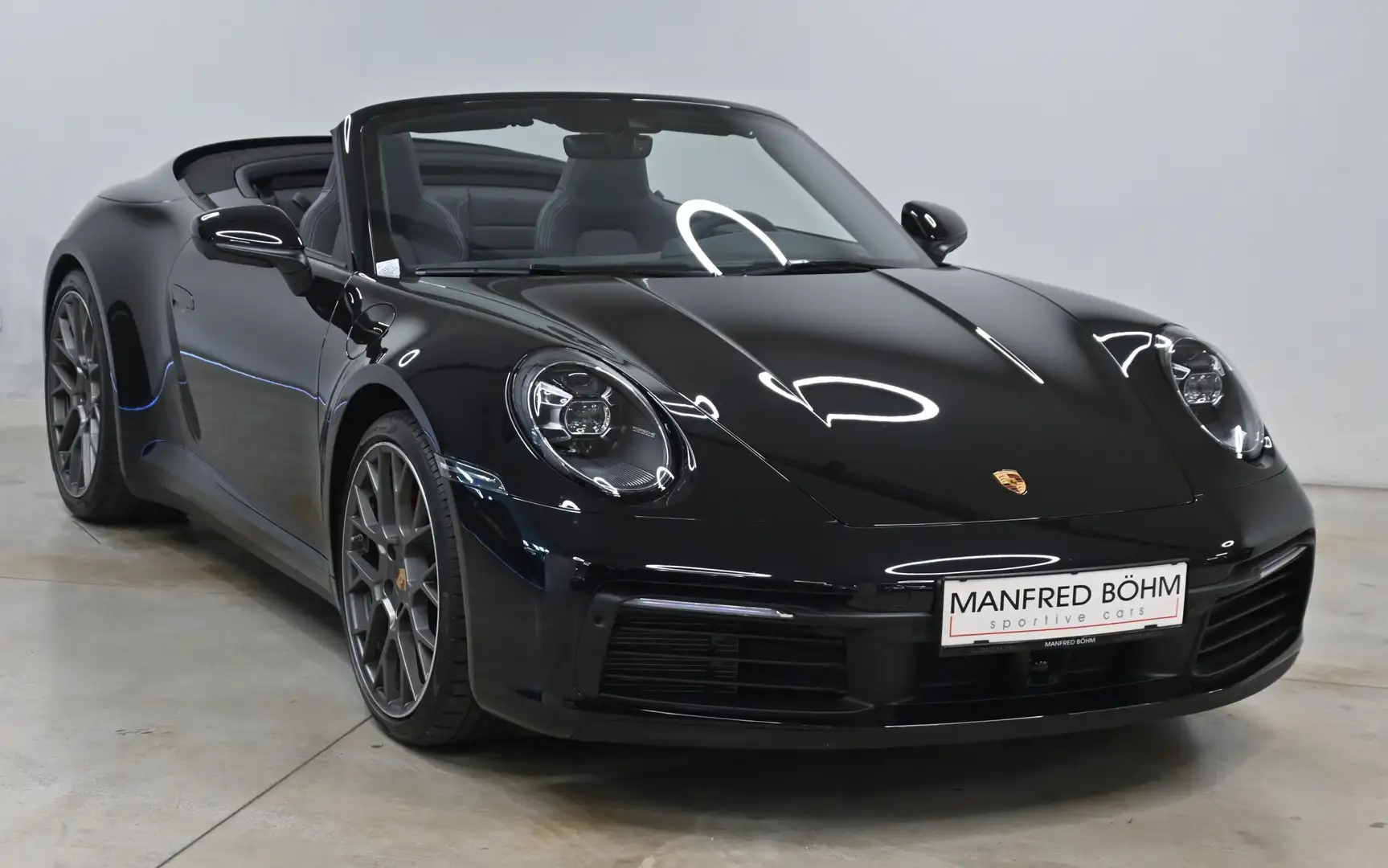 Porsche 992 911 Carrera 4S Cabrio PDK Modell 992 Zwart - 2