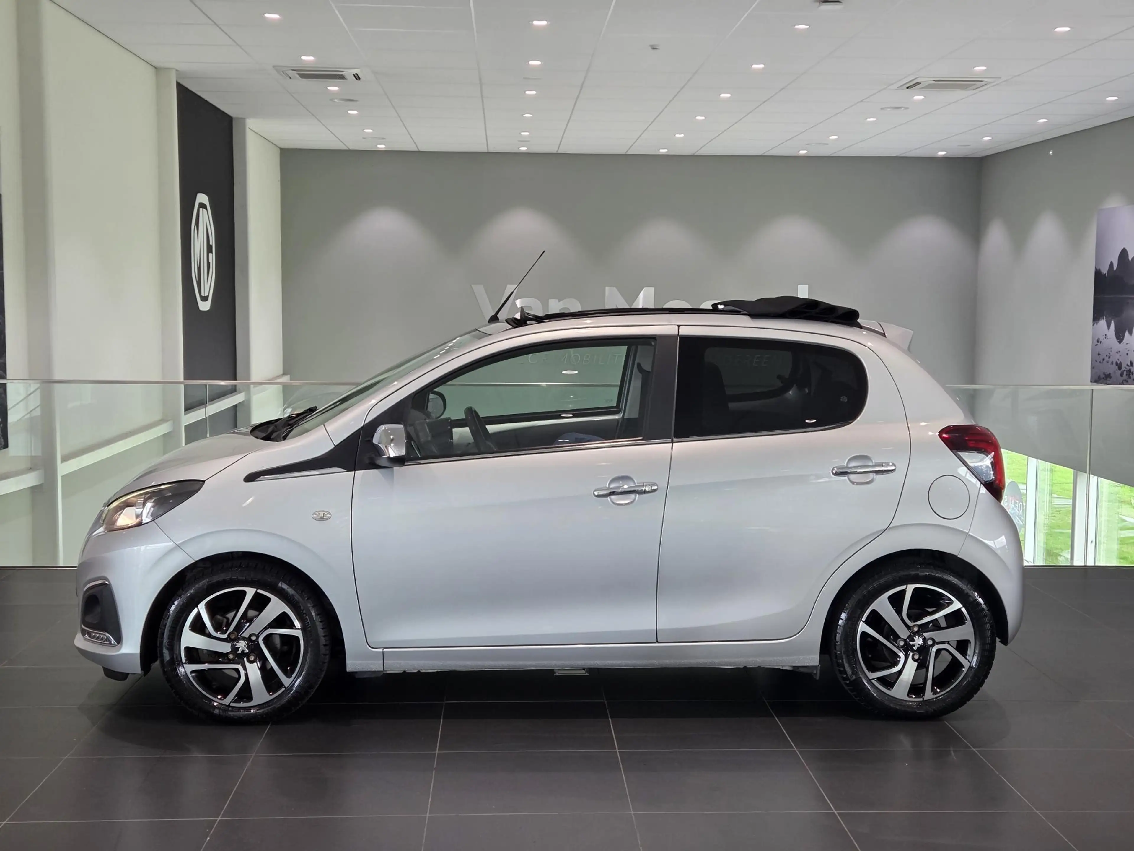 Peugeot 108 1.2 Puretech Allure TOP! | Cabrio | Camera | Uniek — photo 3