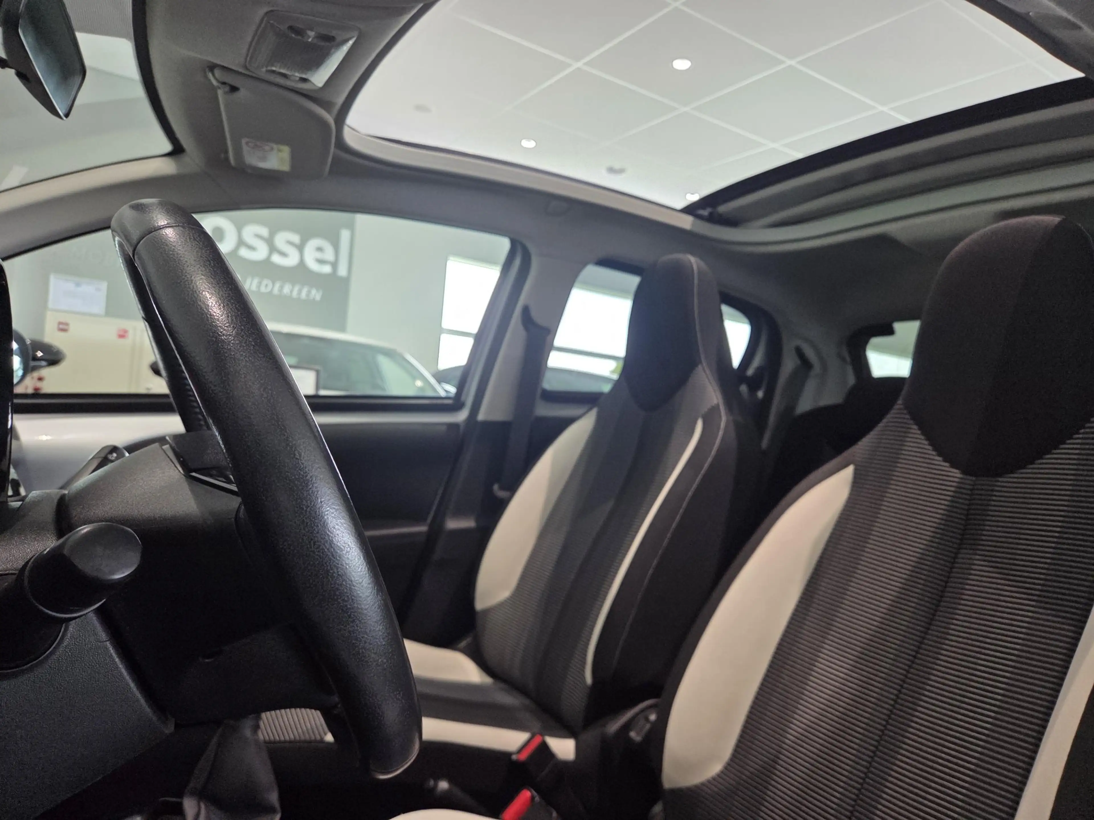 Peugeot 108 1.2 Puretech Allure TOP! | Cabrio | Camera | Uniek — photo 11