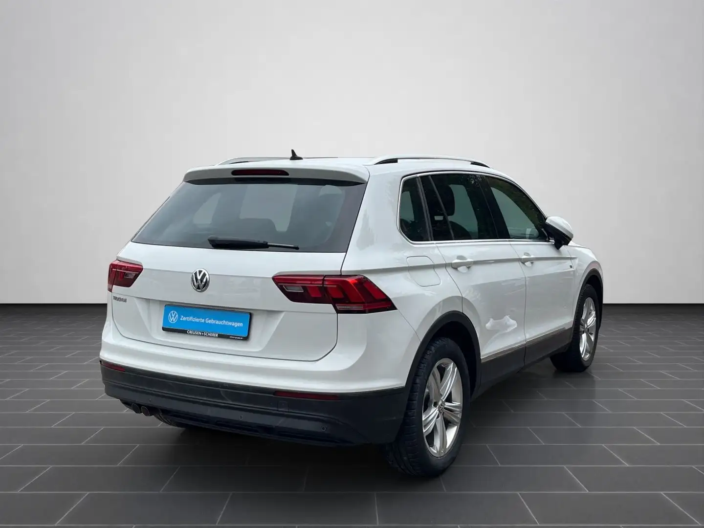 Volkswagen Tiguan 2.0 TDI Comfortline NAVI SHZ ACC AHK Weiß - 2