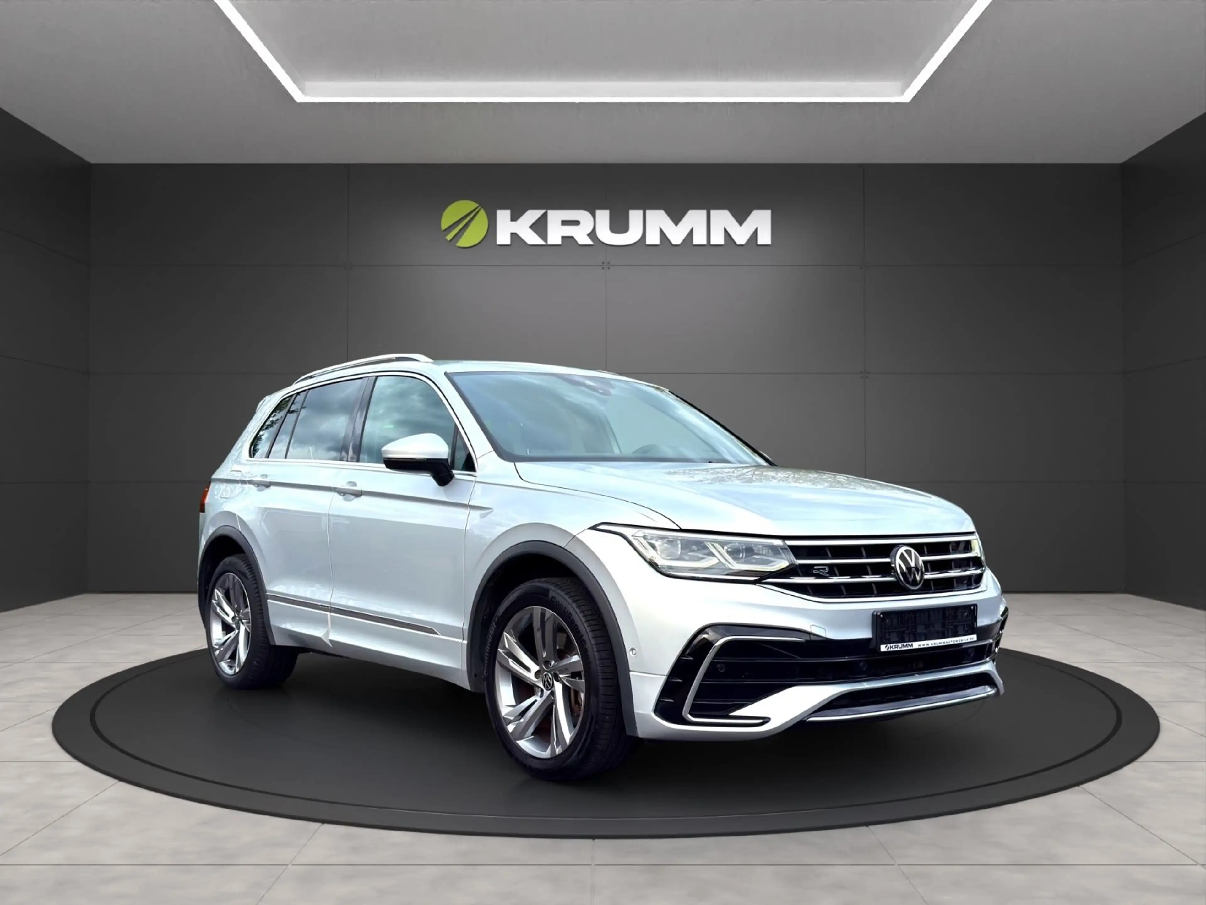 Volkswagen Tiguan R-Line eHybrid IQ-Drive RFK AHK LED ACC — photo 10
