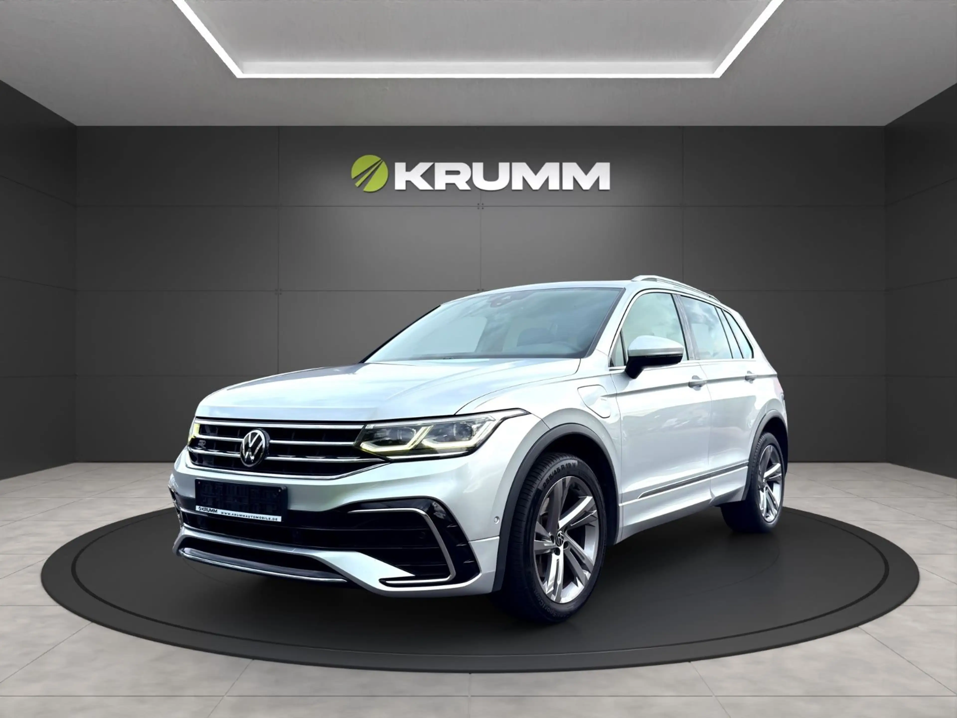 Volkswagen Tiguan R-Line eHybrid IQ-Drive RFK AHK LED ACC — photo 2