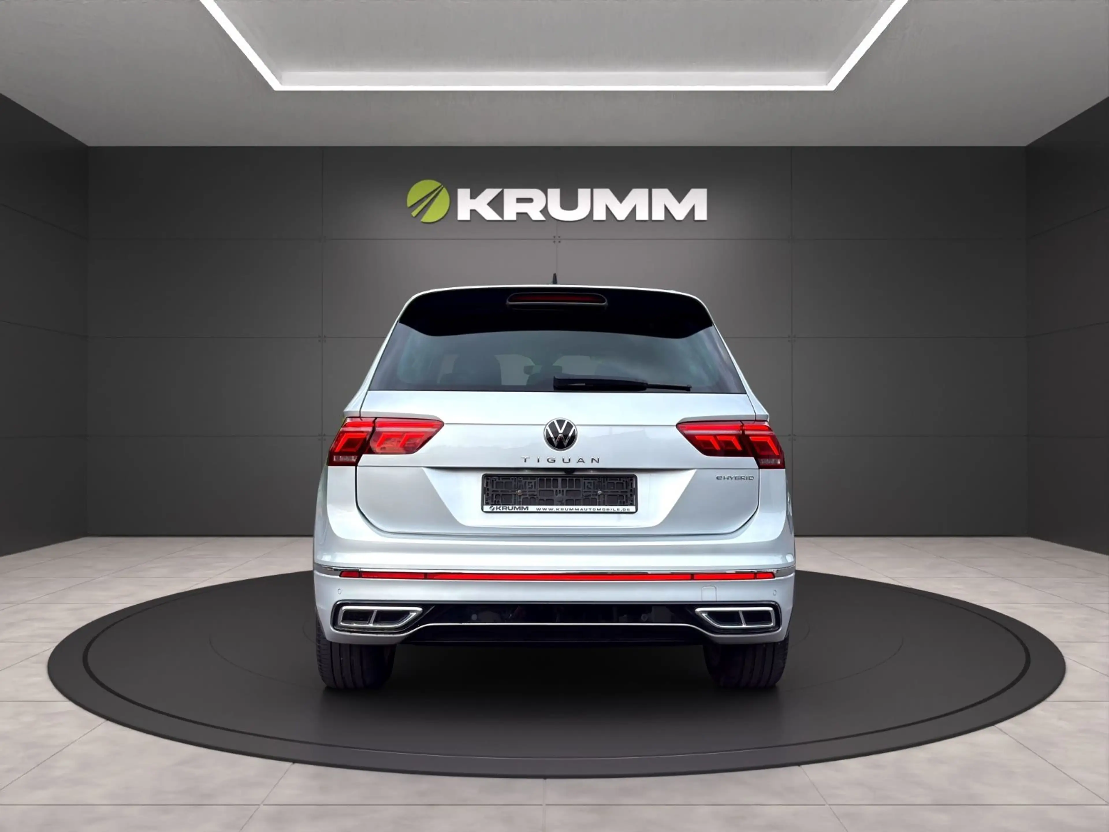 Volkswagen Tiguan R-Line eHybrid IQ-Drive RFK AHK LED ACC — photo 6