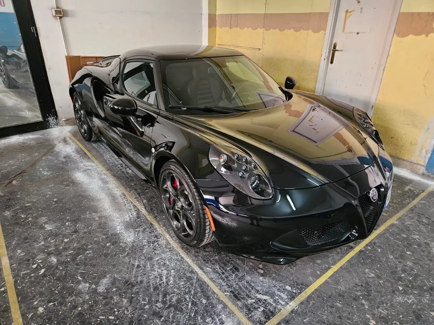 Alfa Romeo 4C Coupe 1750 tbi 240cv tct E6 - 1