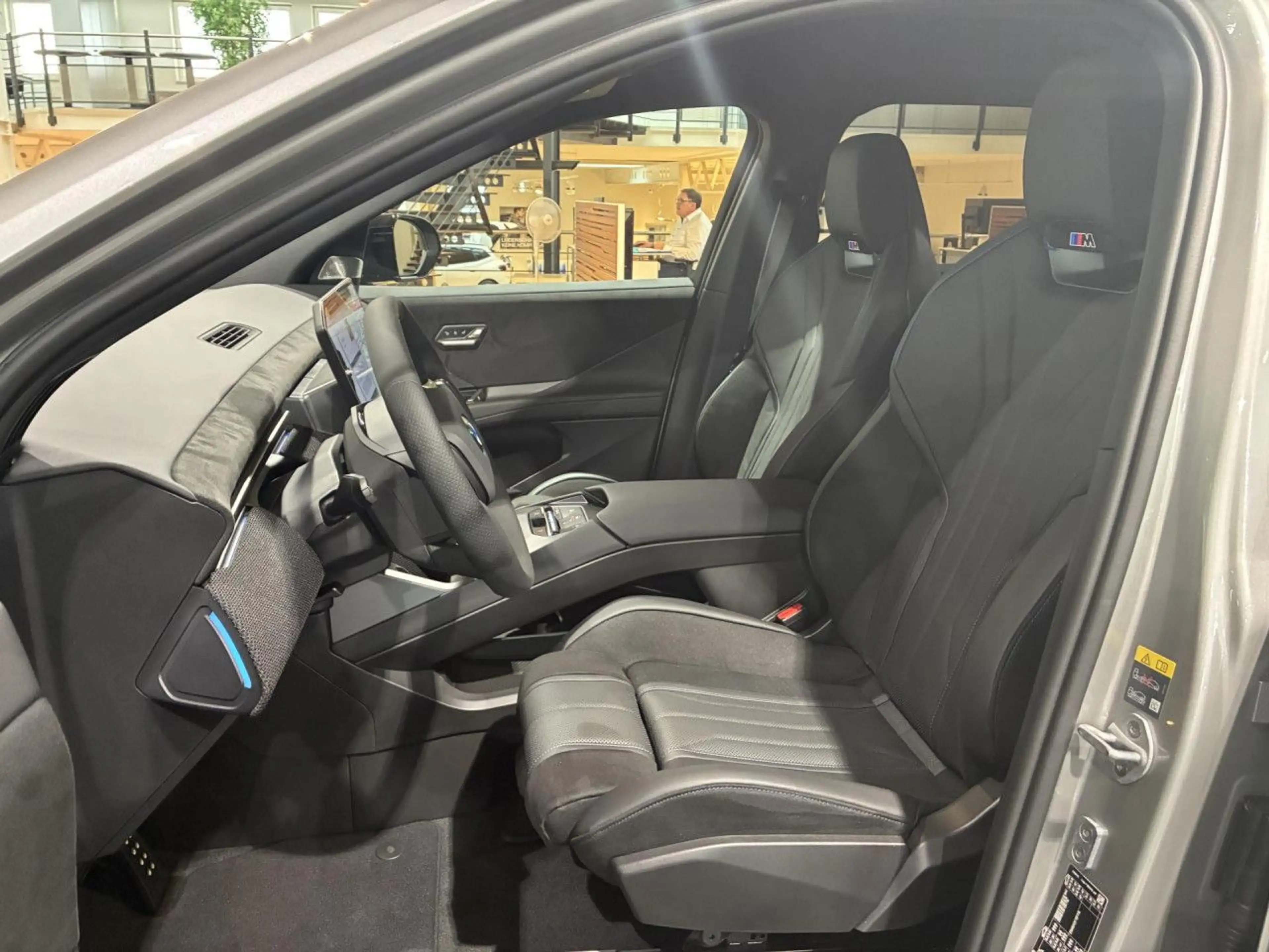 BMW iX3 40 M Sport Pro AHK Pano  SOFORT Sportpaket HUD — photo 9