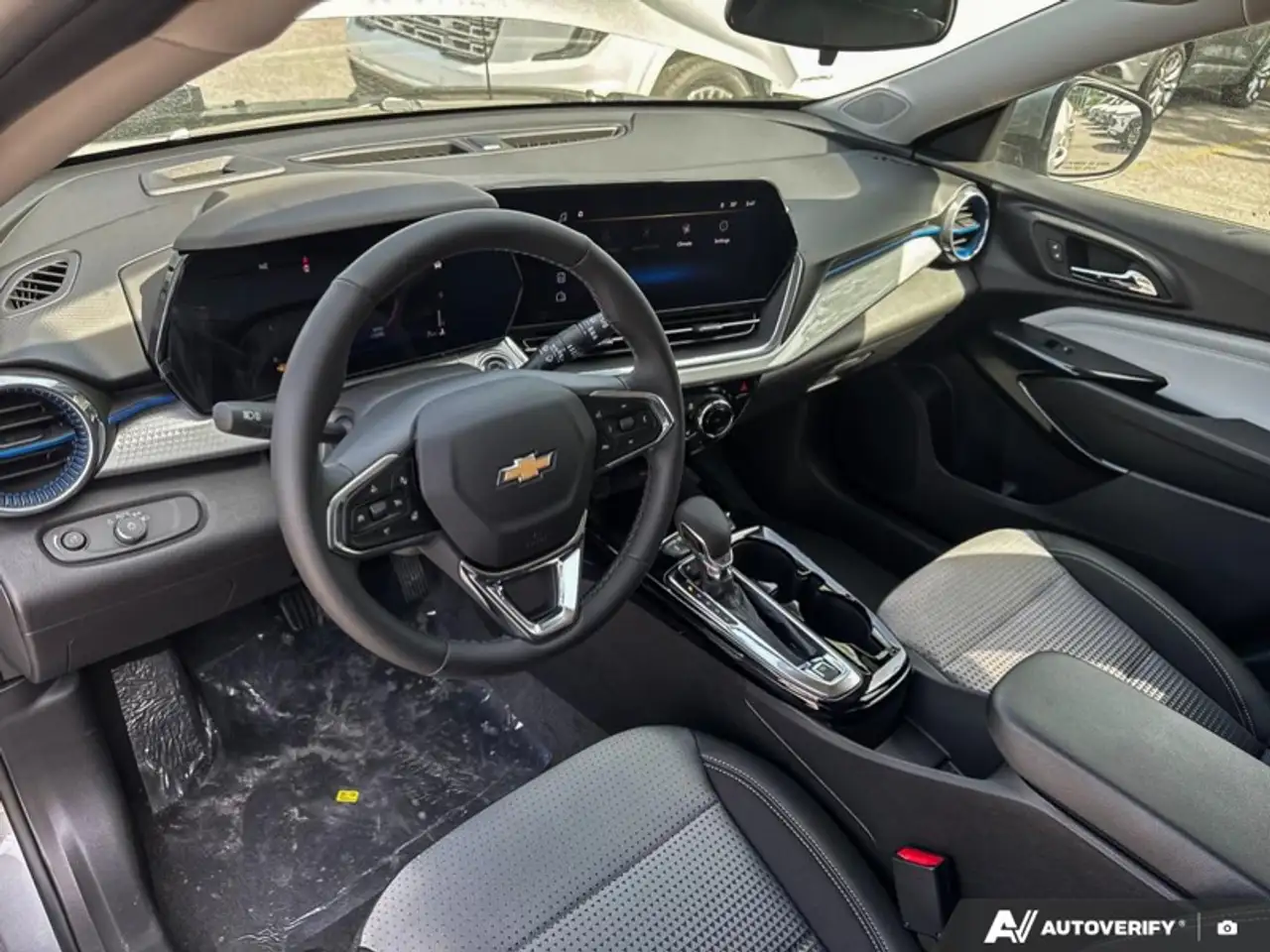 Chevrolet Trax снимка Chevrolet Trax