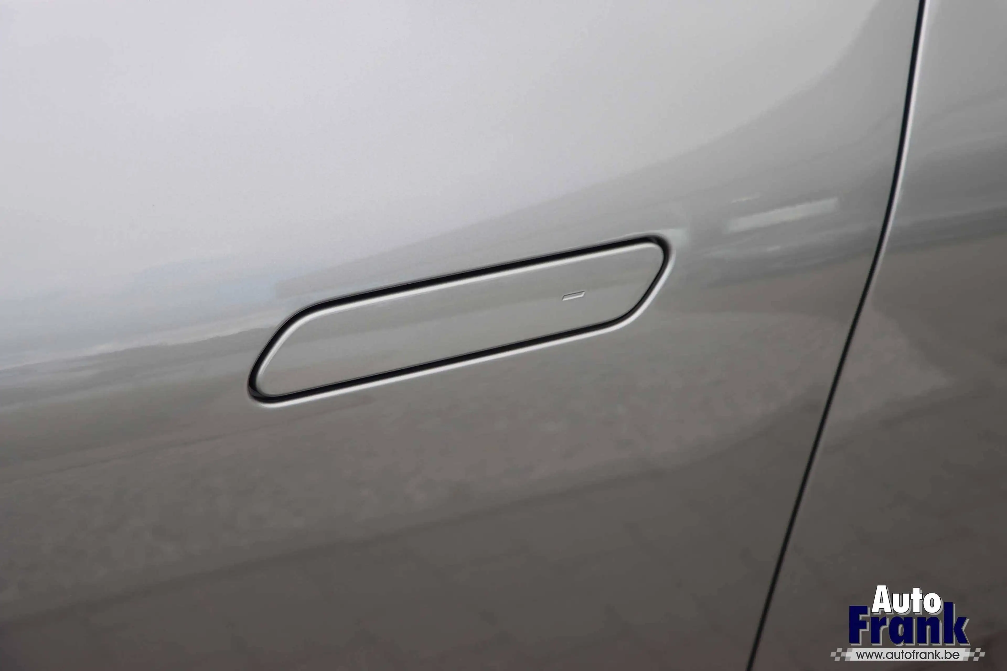 BMW iX3 50 / 4X4 / M-SPORT / TREKHK / 3D HUD / 360CAM / MEMORY / H&K — photo 13