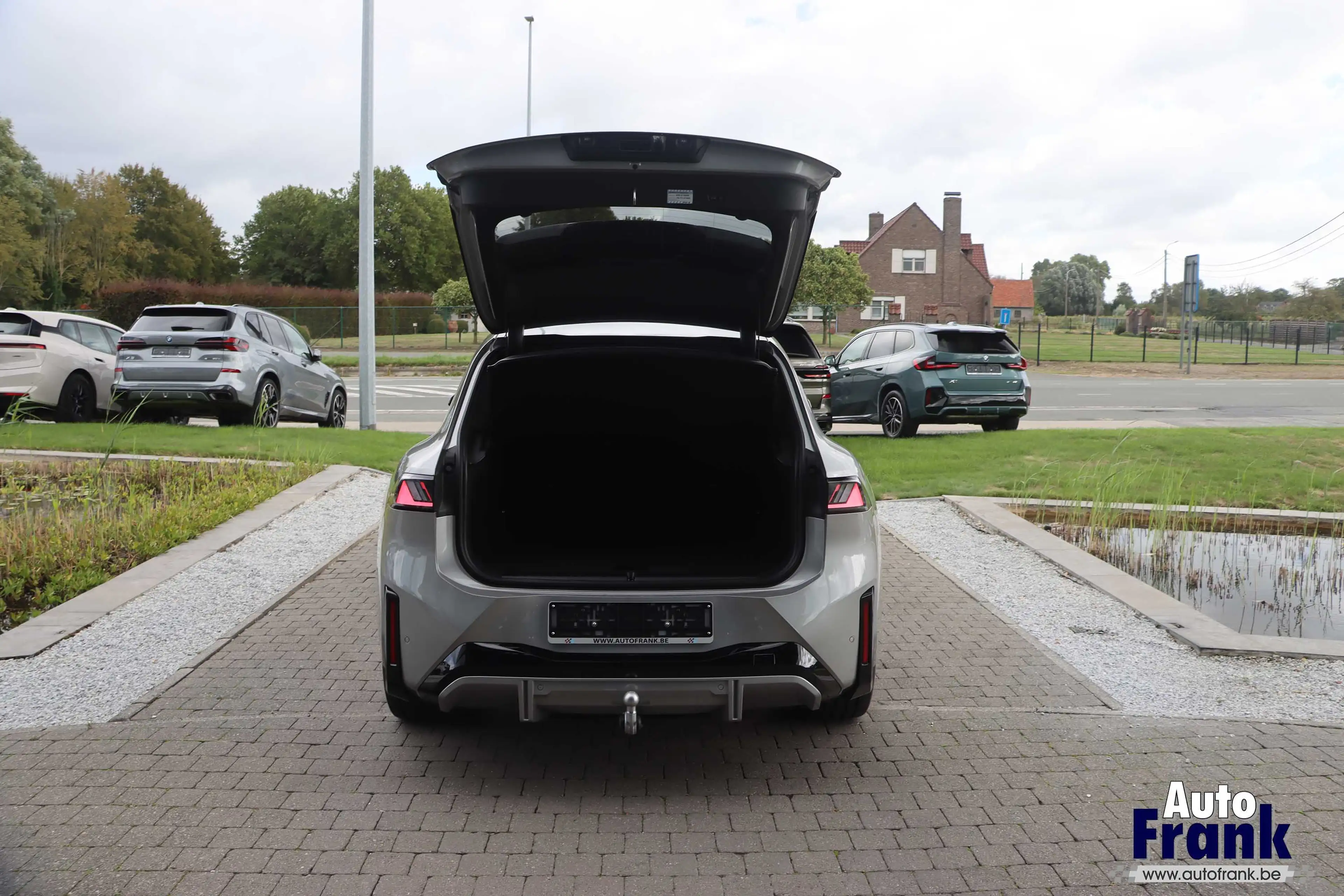 BMW iX3 50 / 4X4 / M-SPORT / TREKHK / 3D HUD / 360CAM / MEMORY / H&K — photo 15