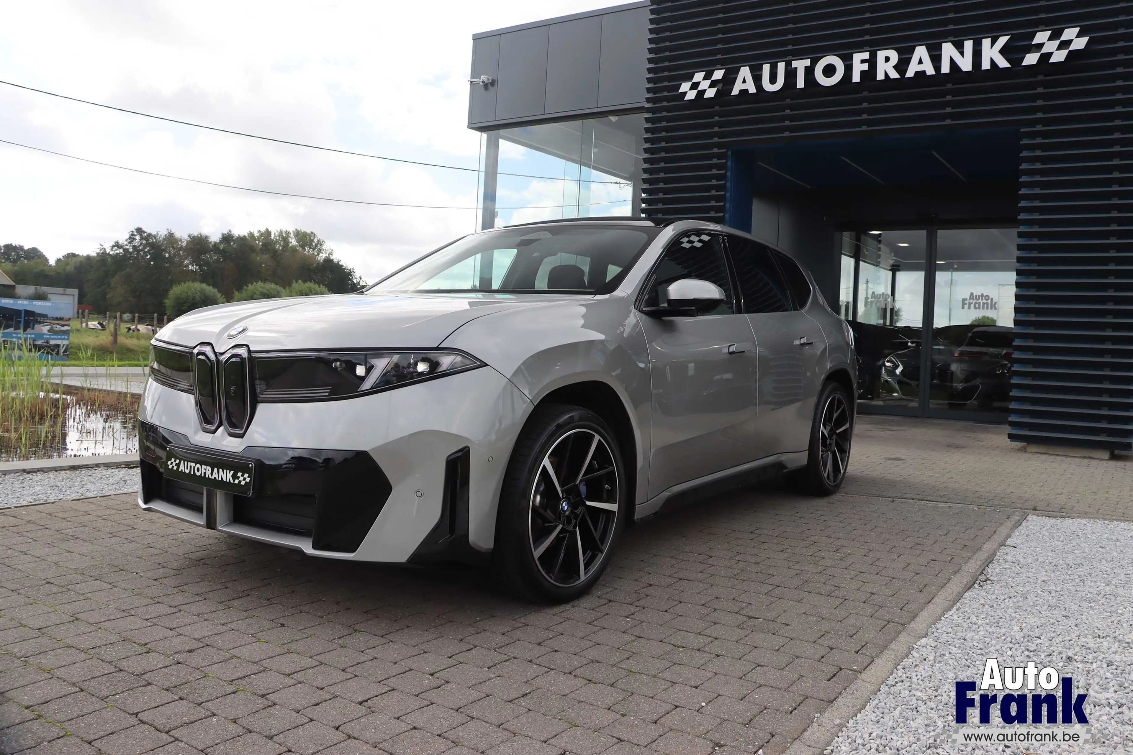 BMW iX3 50 / 4X4 / M-SPORT / TREKHK / 3D HUD / 360CAM / MEMORY / H&K — photo 3