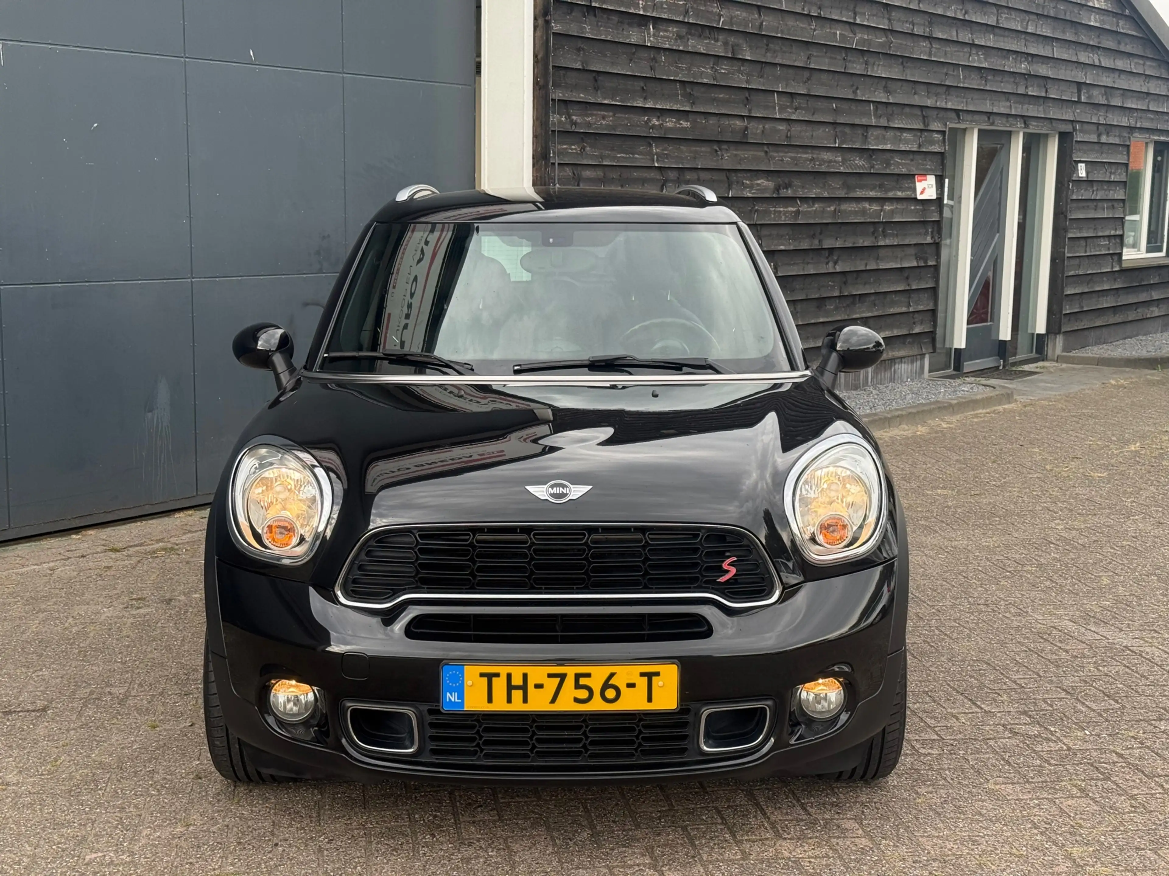MINI Cooper S Countryman 1.6 ALL4 Chili — photo 4