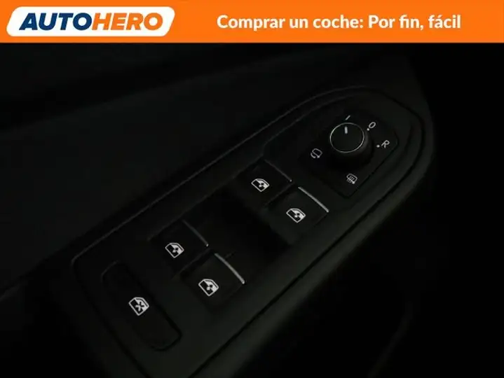Volkswagen Golf 2021, foto 31