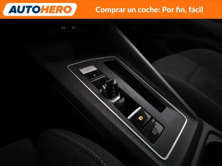 Volkswagen Golf 2021, foto 27
