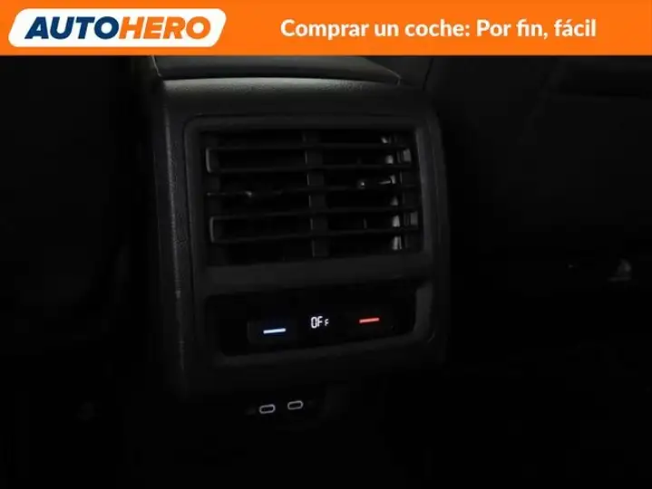 Volkswagen Golf 2021, foto 34