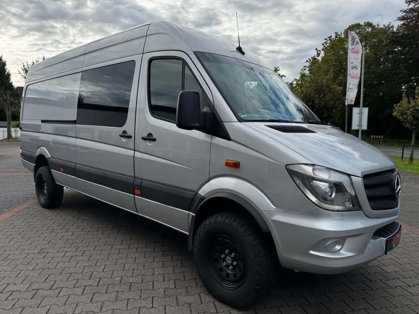 Mercedes-Benz Sprinter II 319 CDI 4x4 Achleitner Kamera Xenon Silber - 1