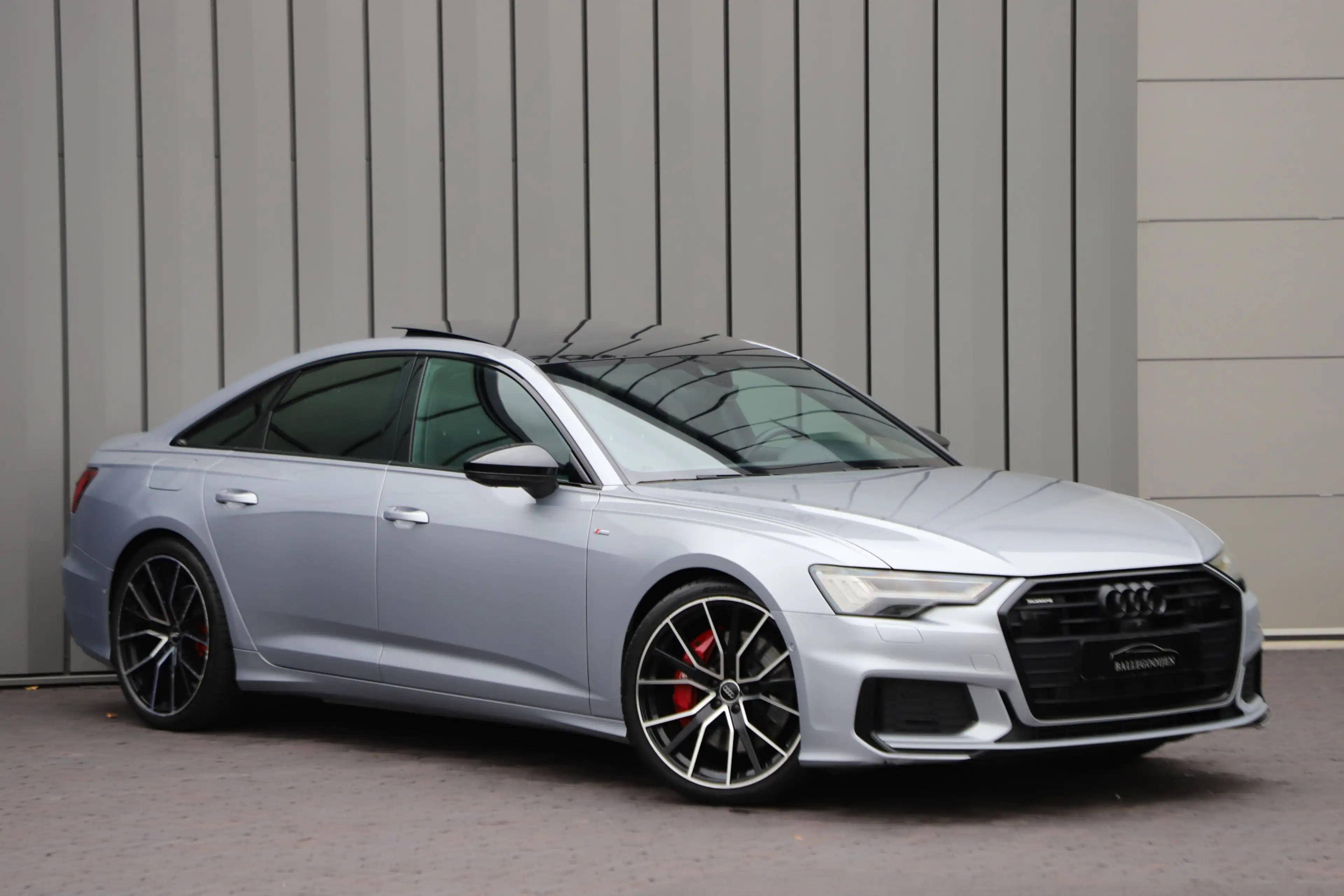 Audi A6 Limousine 55 TFSI e quattro Competition | 367PK | — photo 3
