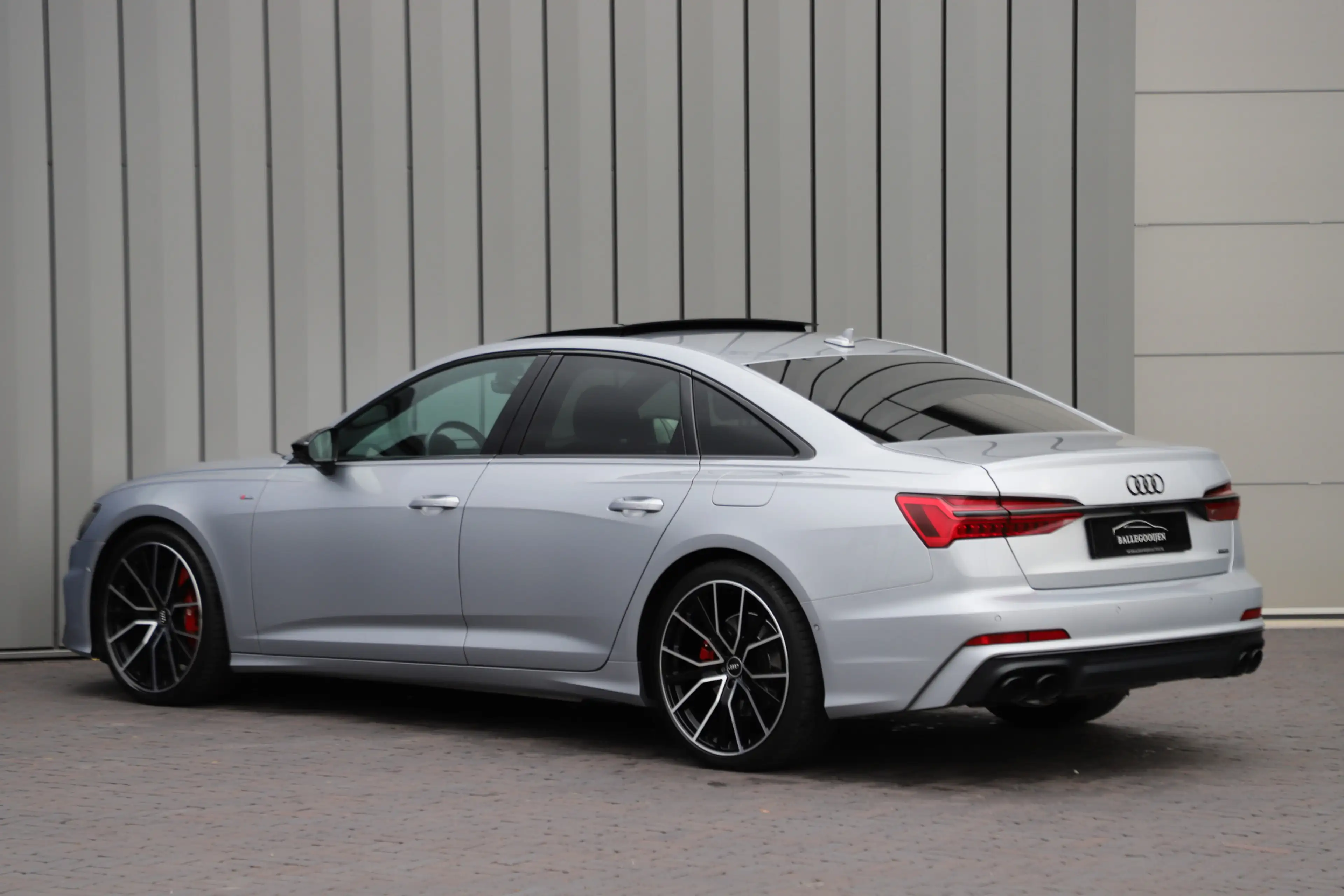 Audi A6 Limousine 55 TFSI e quattro Competition | 367PK | — photo 5