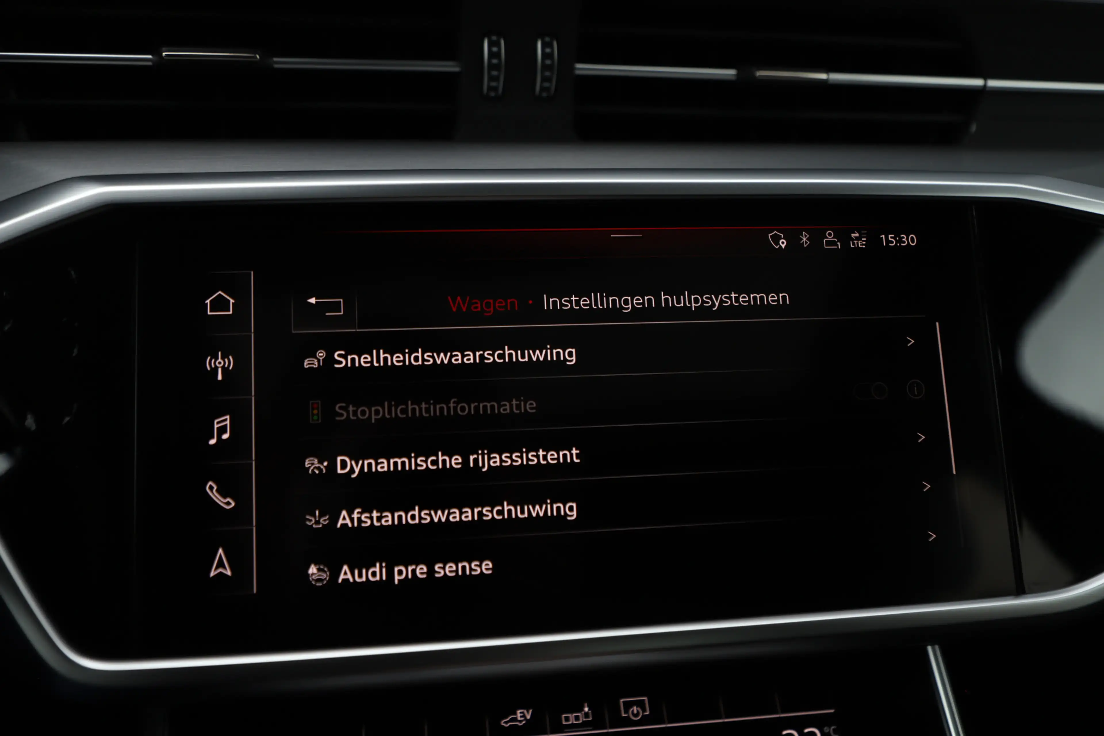 Audi A6 Limousine 55 TFSI e quattro Competition | 367PK | — photo 16