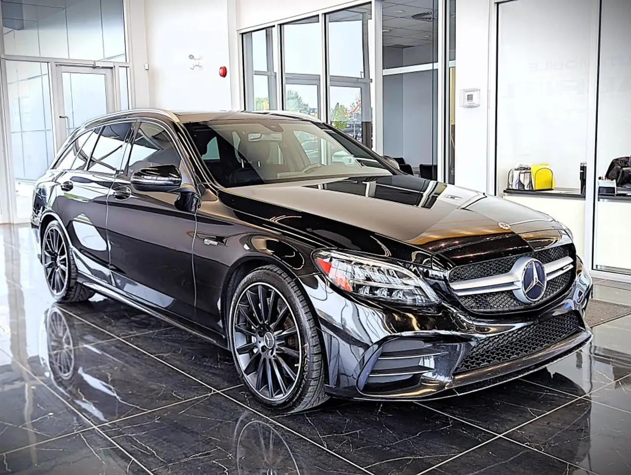 Mercedes-Benz C-Class photo Mercedes-Benz C-Class